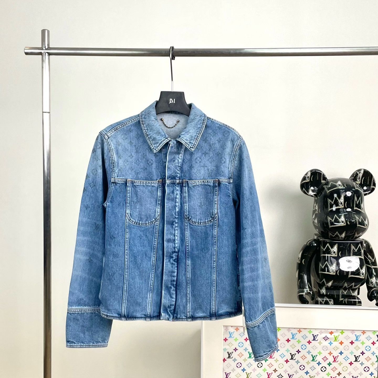 Louis Vuitton Louis Vuitton Denim Gradient Multi Light Jacket m Men Size US M / EU 48-50 / 2 - 1 Thumbnail