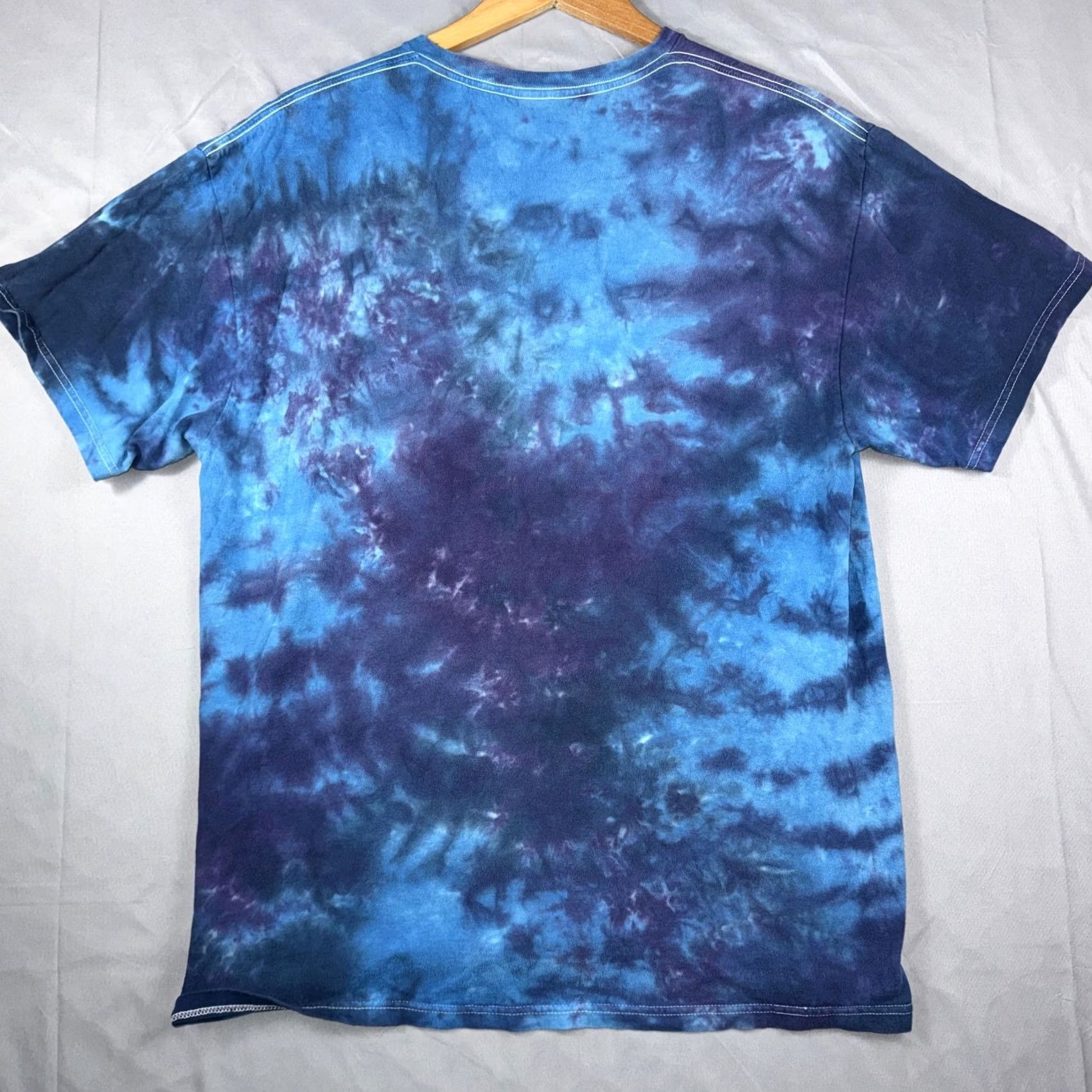 Vintage Pink Floyd The Dark Side of the Moon Galaxy Tie-Dye T-Shirt 2012 Size Large Size US L / EU 52-54 / 3 - 2 Thumbnail