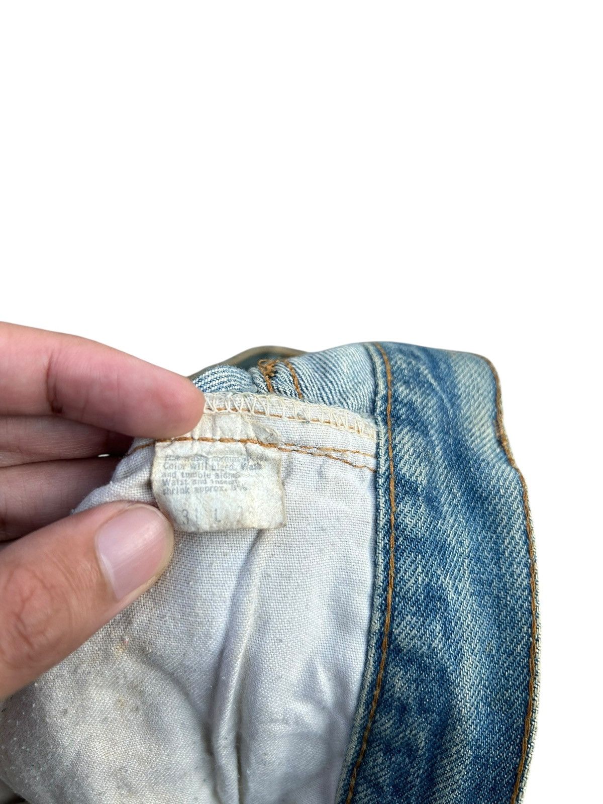 Levi's 80's THRASHED Levi's 6 Selvedge Reconstructed Repair Denim Size US 31 - 7 Thumbnail