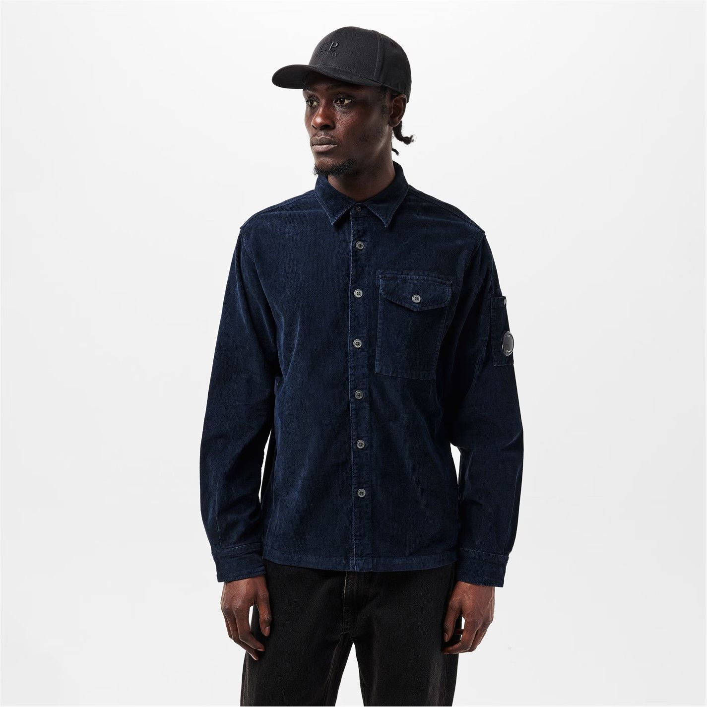 C.P. Company o1g2r1mq0426 Lens Single Pocket Corduroy Shirt in Blue Size US S / EU 44-46 / 1 - 3 Thumbnail