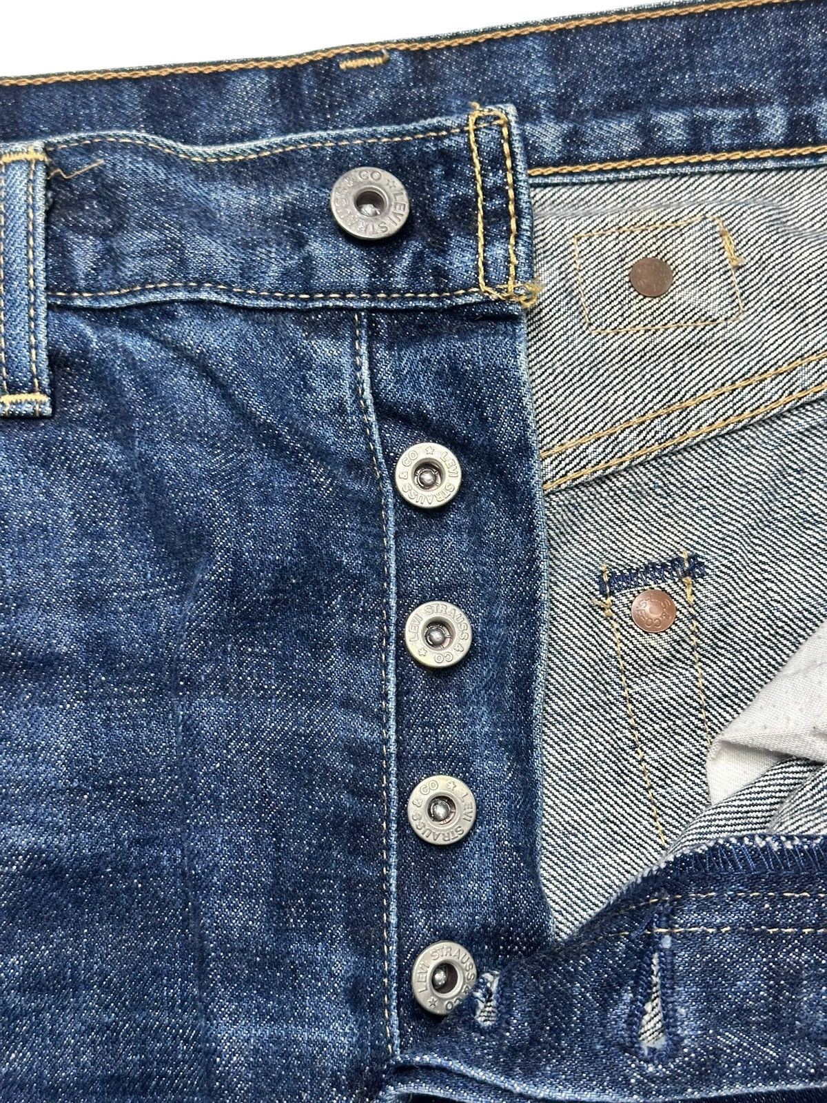Levi's Vintage Levi’s 702XX Buckleback Selvedge Japan Jeans Big E Size US 31 - 14 Thumbnail