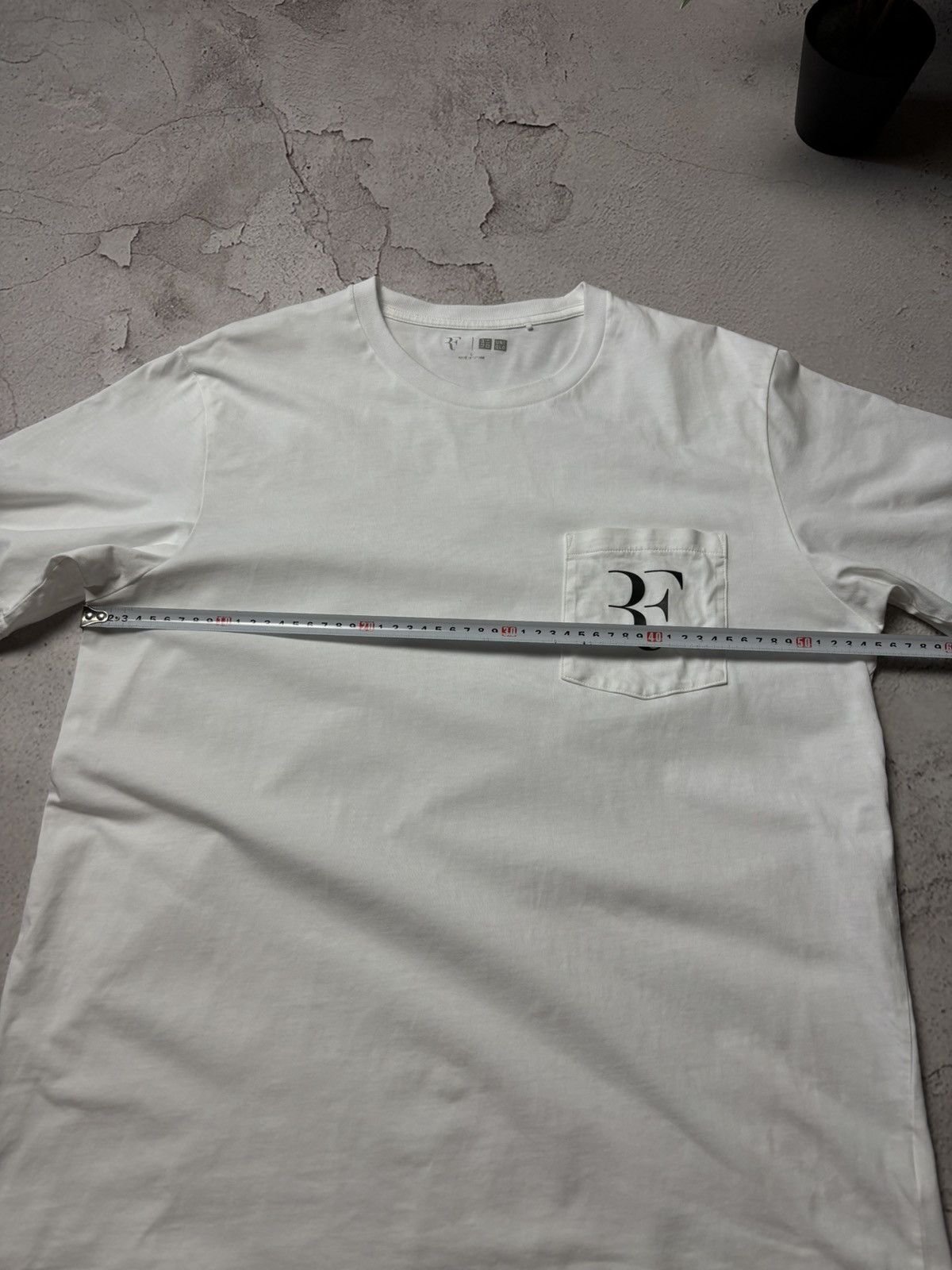 Uniqlo Uniqlo x Roger Federer RF Shirt Mens L White Tennis Size US L / EU 52-54 / 3 - 7 Thumbnail