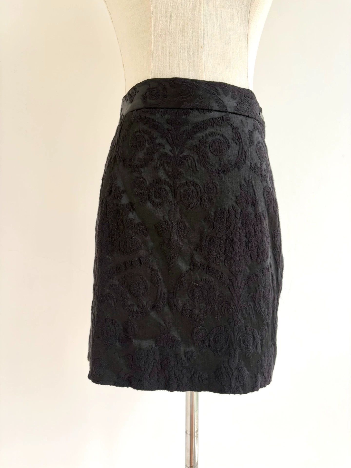 Vivienne Westwood Vivienne Westwood Black Silk Embroidered Skirt Size US 31 - 1 Thumbnail