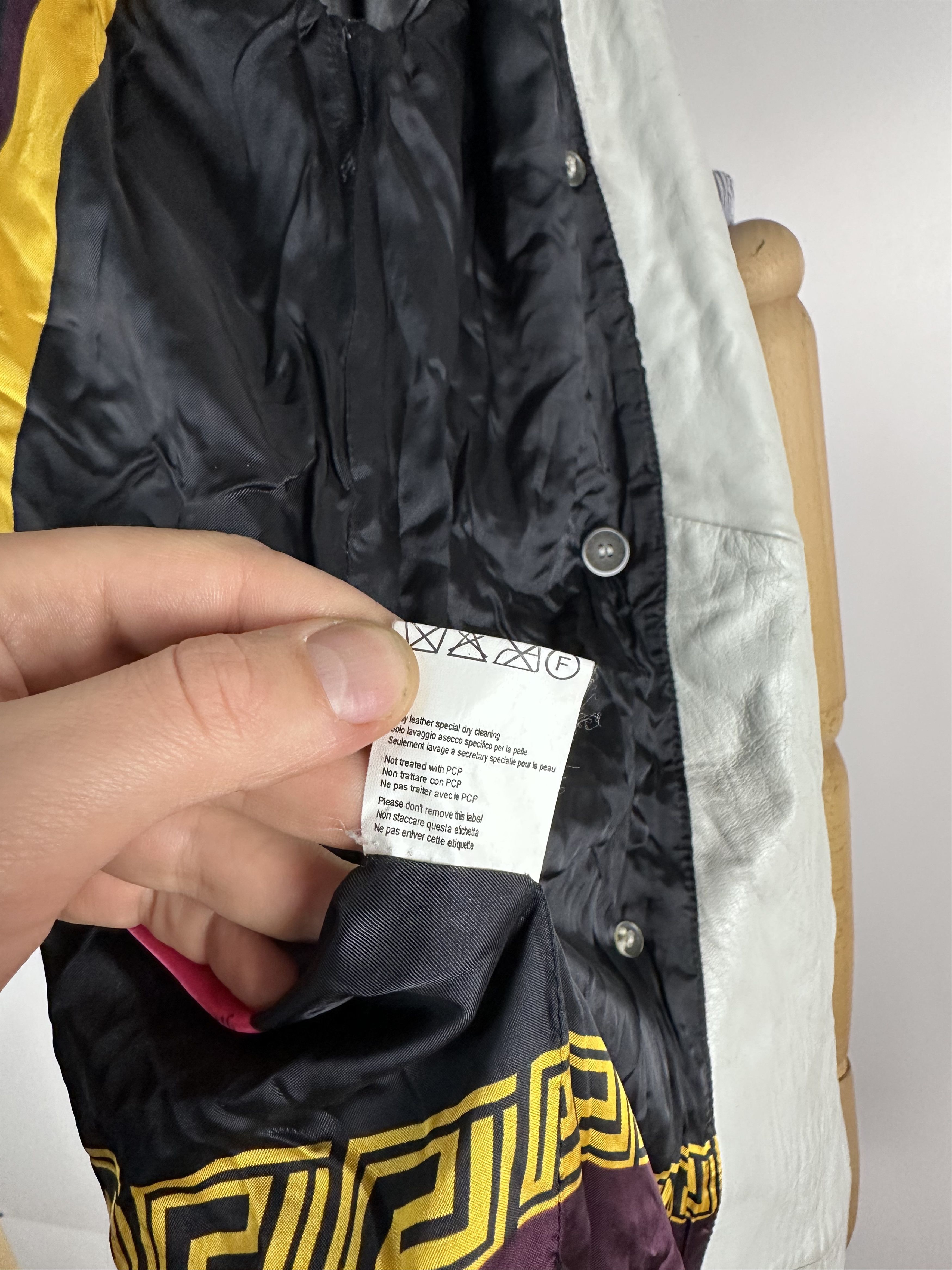 Versace × Vintage Versace v2 Vintage Leather Double Breasted Coat Jacket Size M / US 6-8 / IT 42-44 - 18 Thumbnail