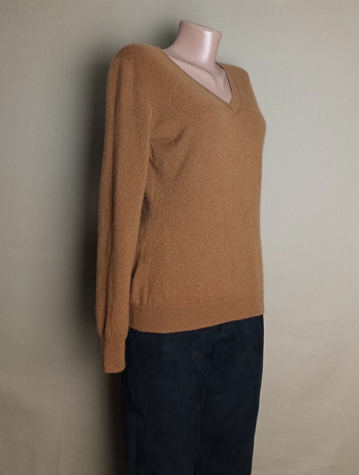 Designer GALERIA Cashmere V-neck Sweater Jumper Size EU36 / S Size S / US 4 / IT 40 - 2 Thumbnail