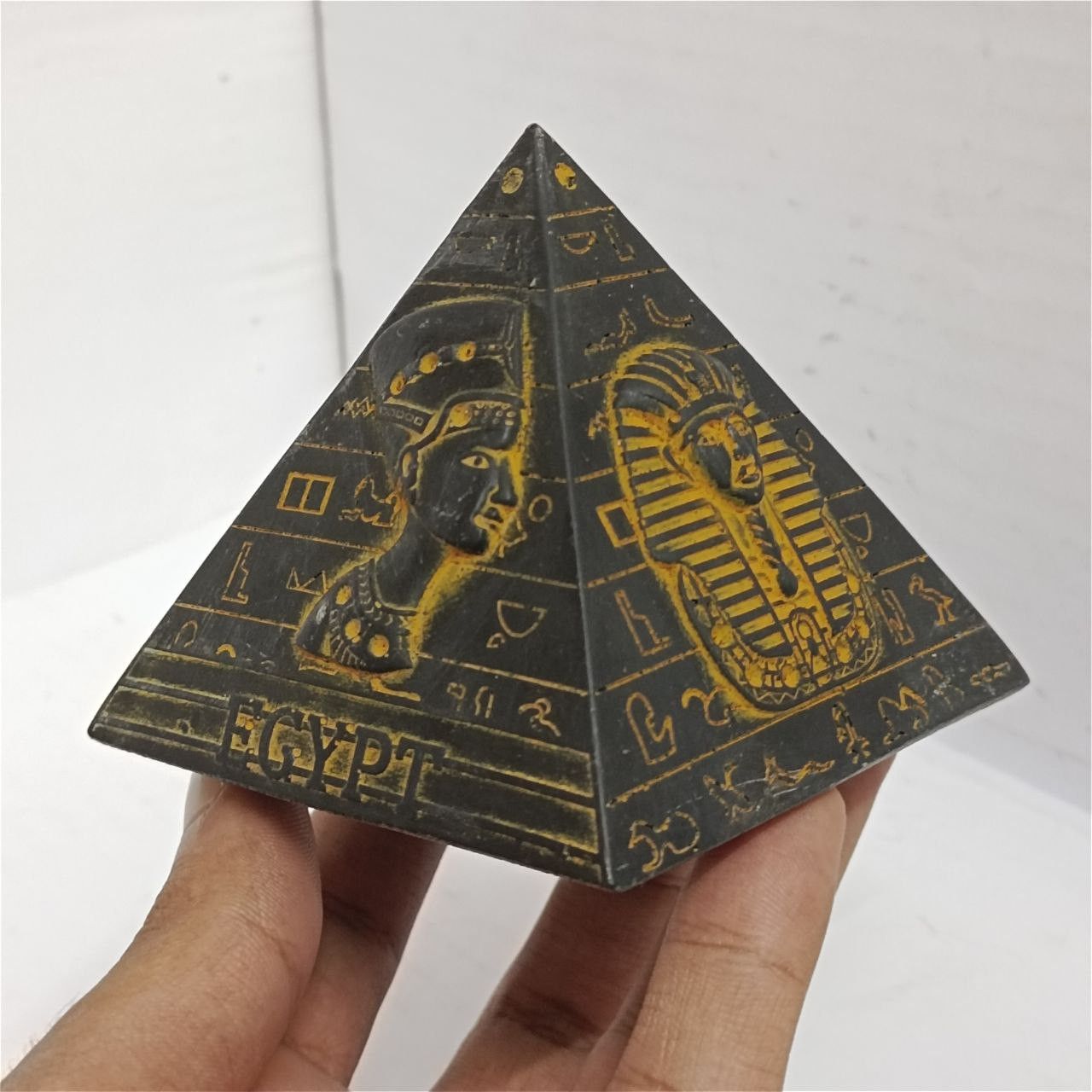Other 3 Egyptian Pyramids Tutankhamun, Cleopatra & Nefertiti Size ONE SIZE - 4 Thumbnail