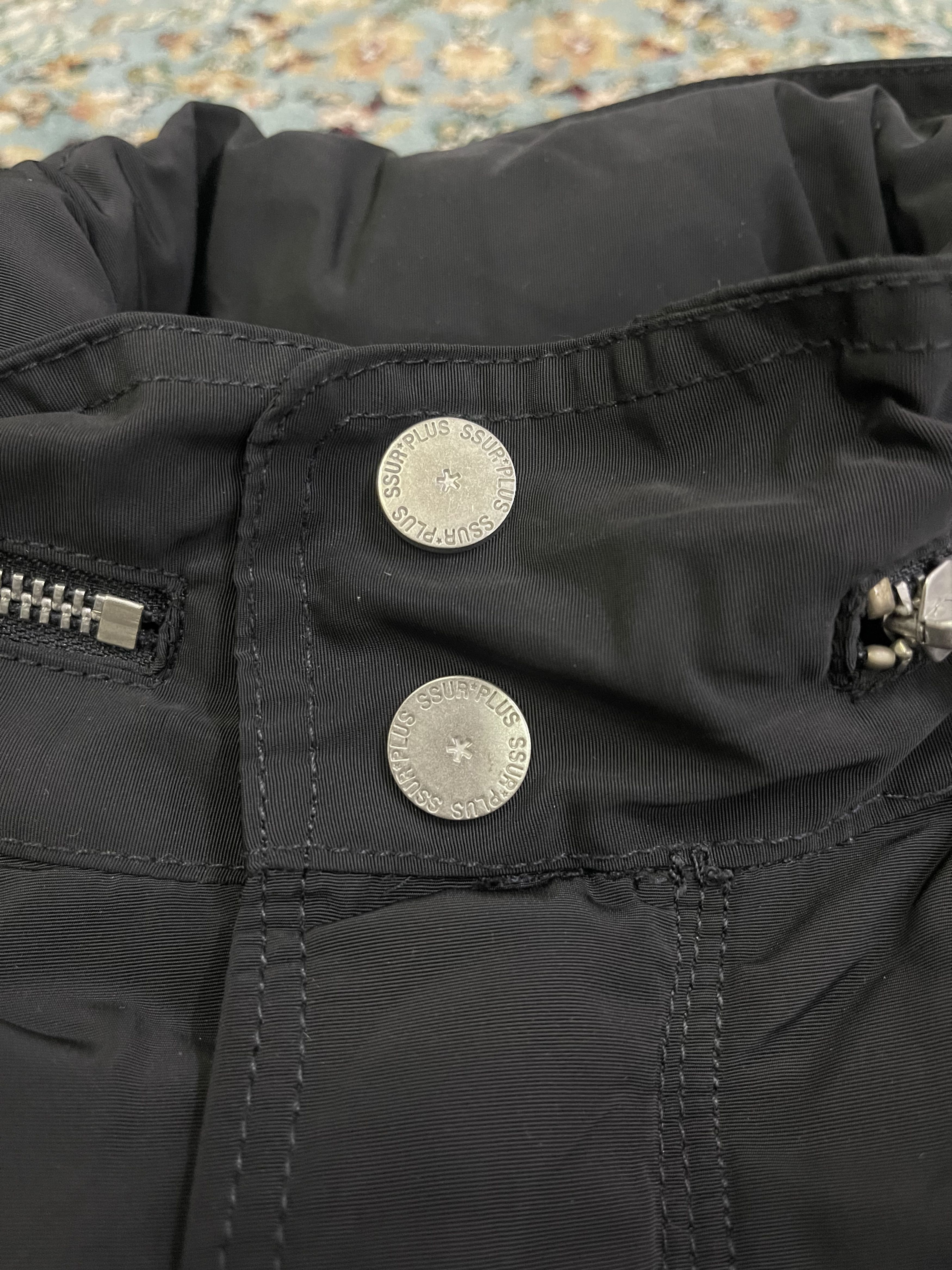SSUR AW18 SSUR Safety Reflector Puffer Jacket “Make Love Not War” Size US M / EU 48-50 / 2 - 7 Thumbnail