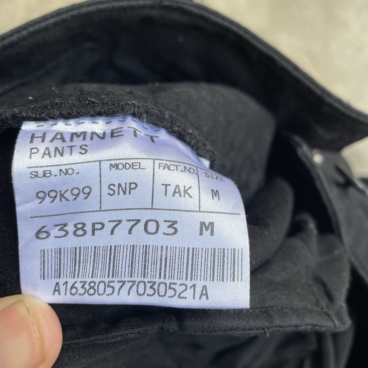 Katharine Hamnett London 🔥Katherine Hamnet London Multipockets Black Shorts Pants Size US 32 / EU 48 - 9 Thumbnail