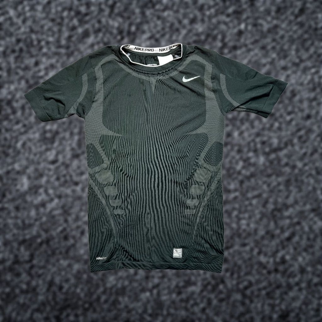 Nike Nike Pro Tight shirt M Black Adult Mens T-Shirt Nike Pro, Short Sleeve, Activewear Size US M / EU 48-50 / 2 - 1 Thumbnail