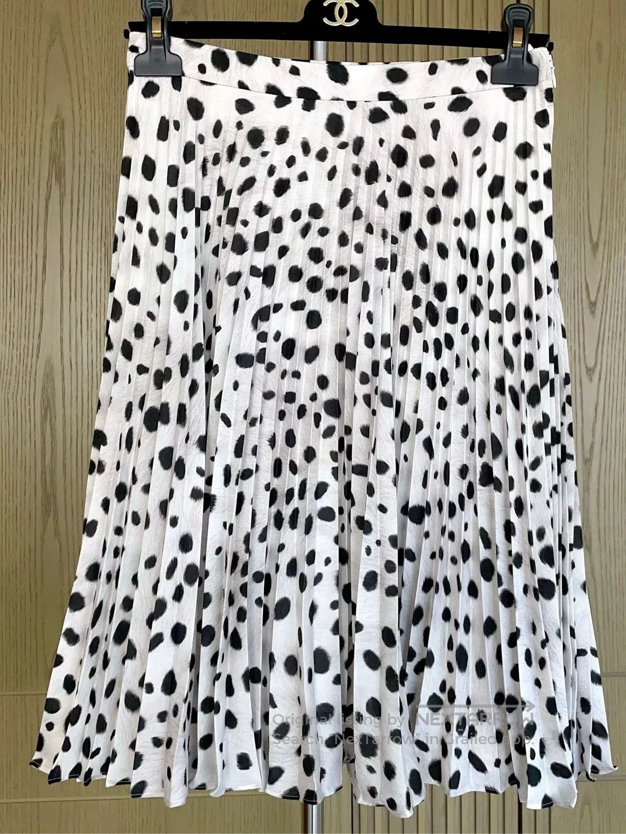 Burberry Burberry Gray Polka Dot Pleated Skirt. Size US 34 / EU 50 - 4 Thumbnail