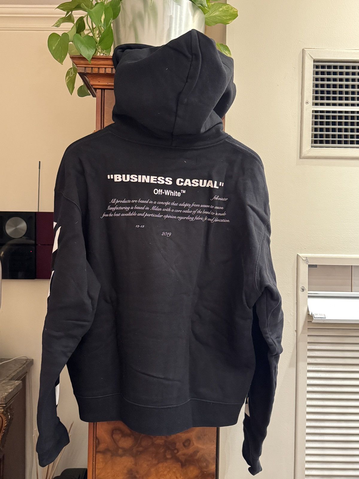 Off-White Off-White Black Business Casual Hoodie Fall/Winter 2019 Size US M / EU 48-50 / 2 - 7 Thumbnail