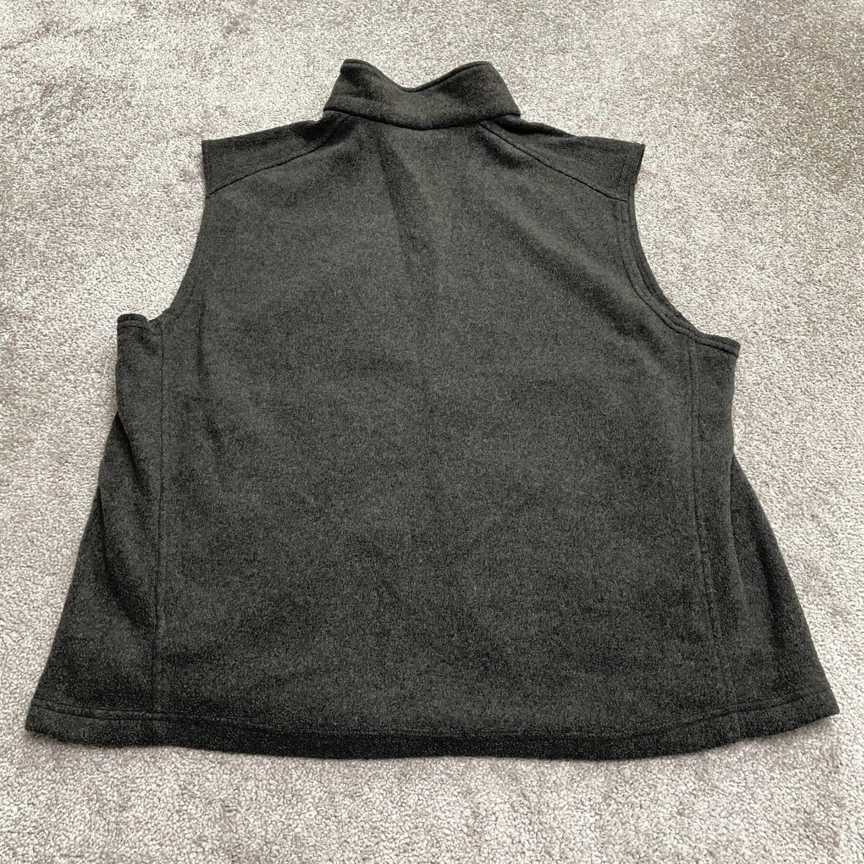 Vintage Columbia Vest Men XL Gray Full Zip Pockets Outdoor Hiking Steens Mountain Classic Classic, Outdoor, Sports Size US XL / EU 56 / 4 - 2 Thumbnail