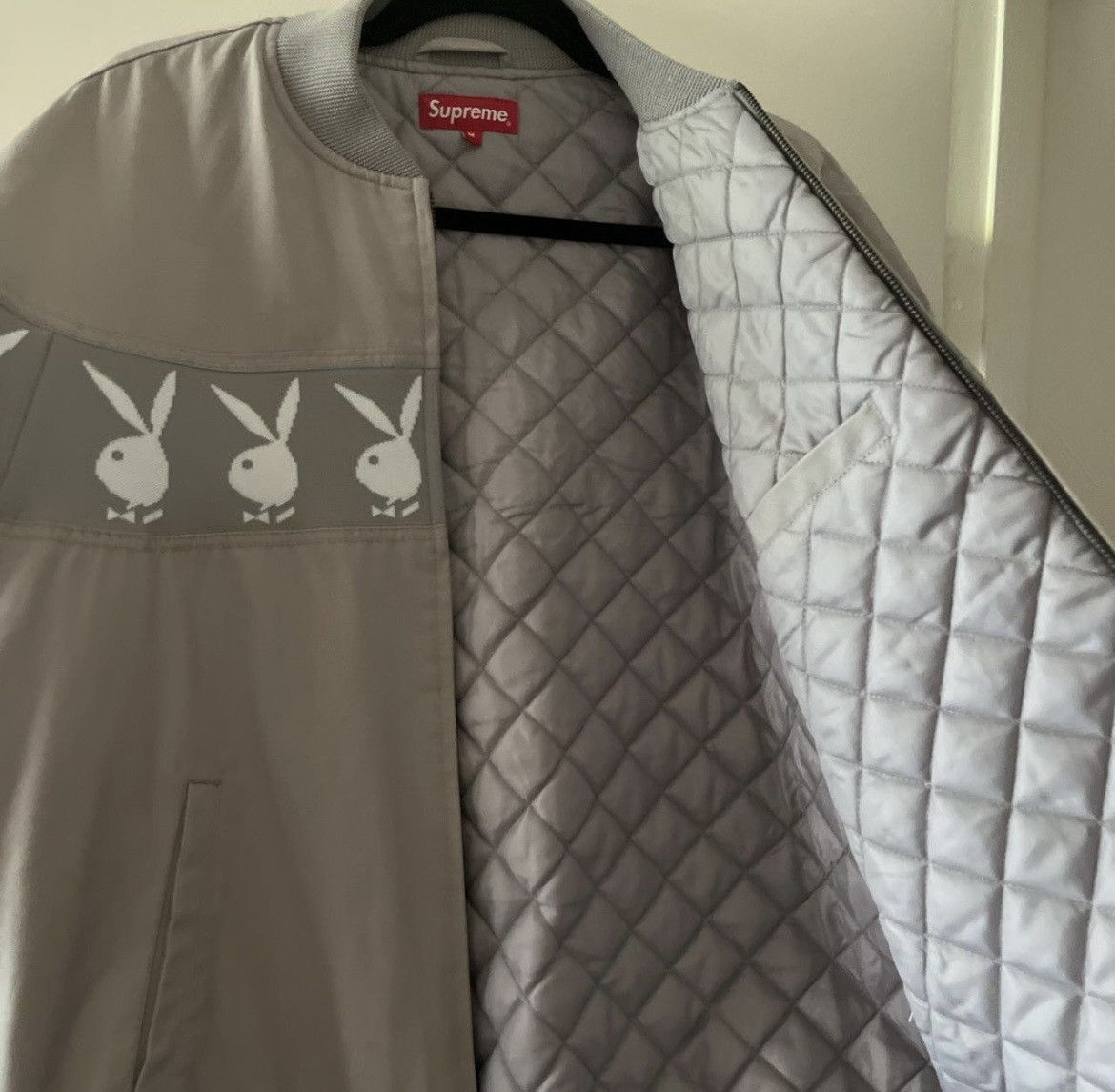 Playboy × Supreme Grey Supreme x Playboy bomber jacket collab from 2019 Size US M / EU 48-50 / 2 - 5 Thumbnail