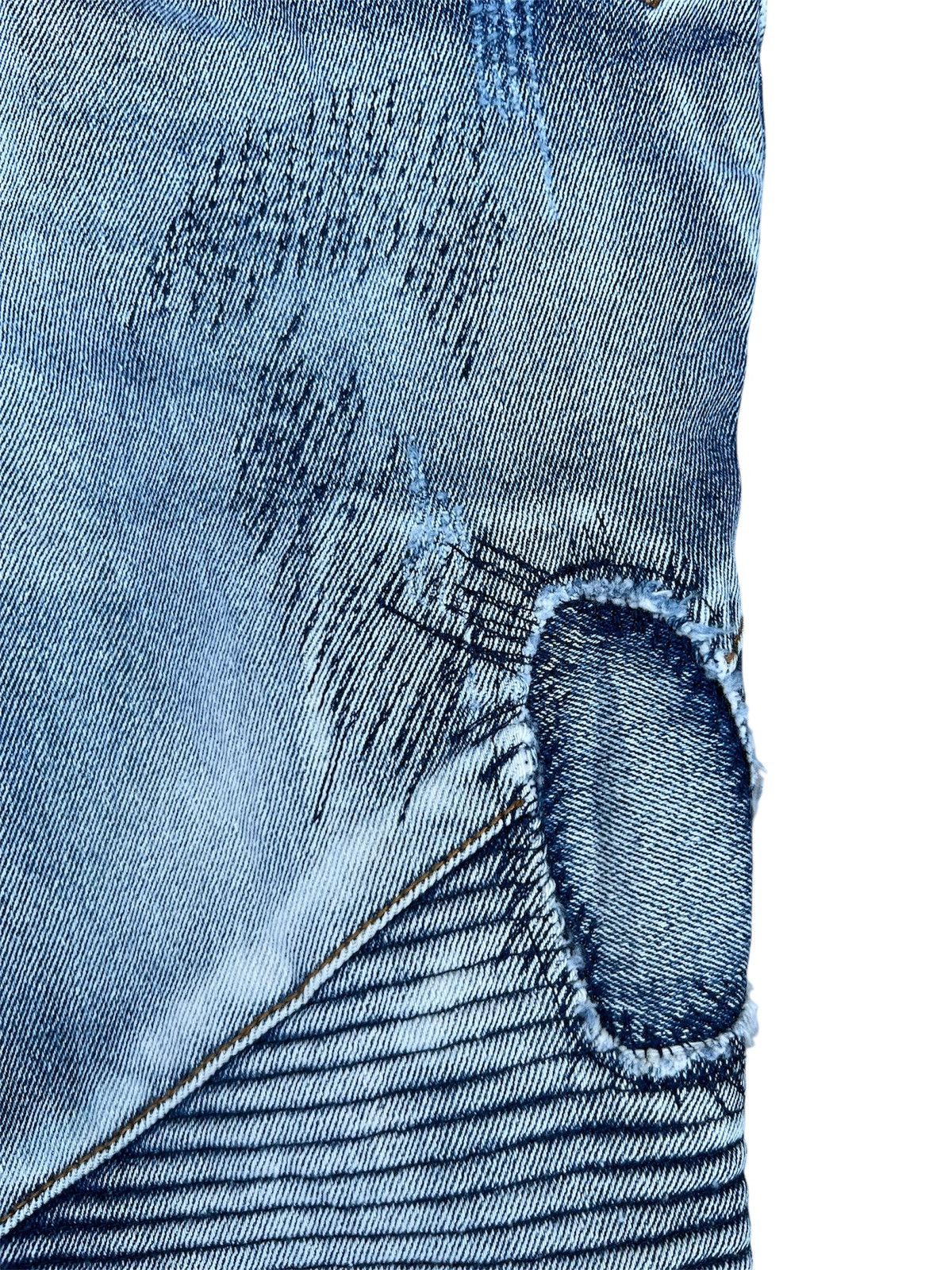 In The Attic In The Attic Homme Moto Distressed Denim Jeans Y2K Japan Size US 28 / EU 44 - 6 Thumbnail