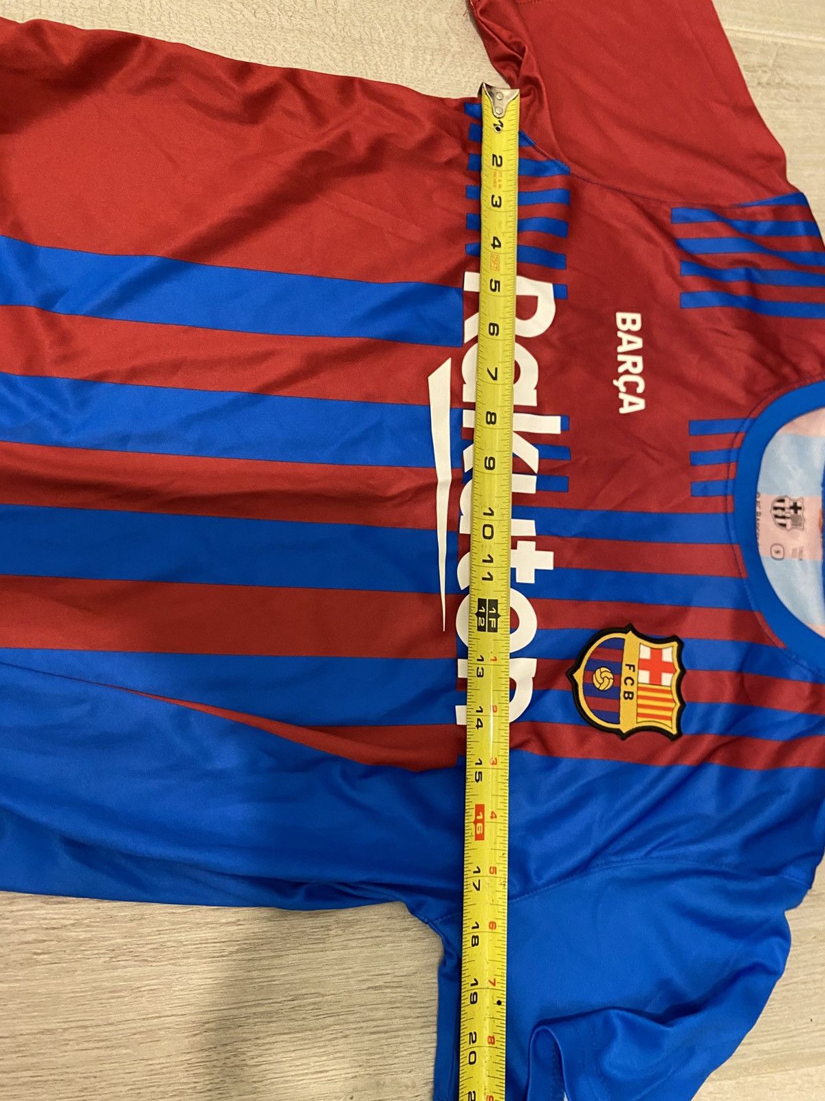 Other Authentic F.C. Barcelona Rakuten Unicef Jersey Size US S / EU 44-46 / 1 - 6 Thumbnail