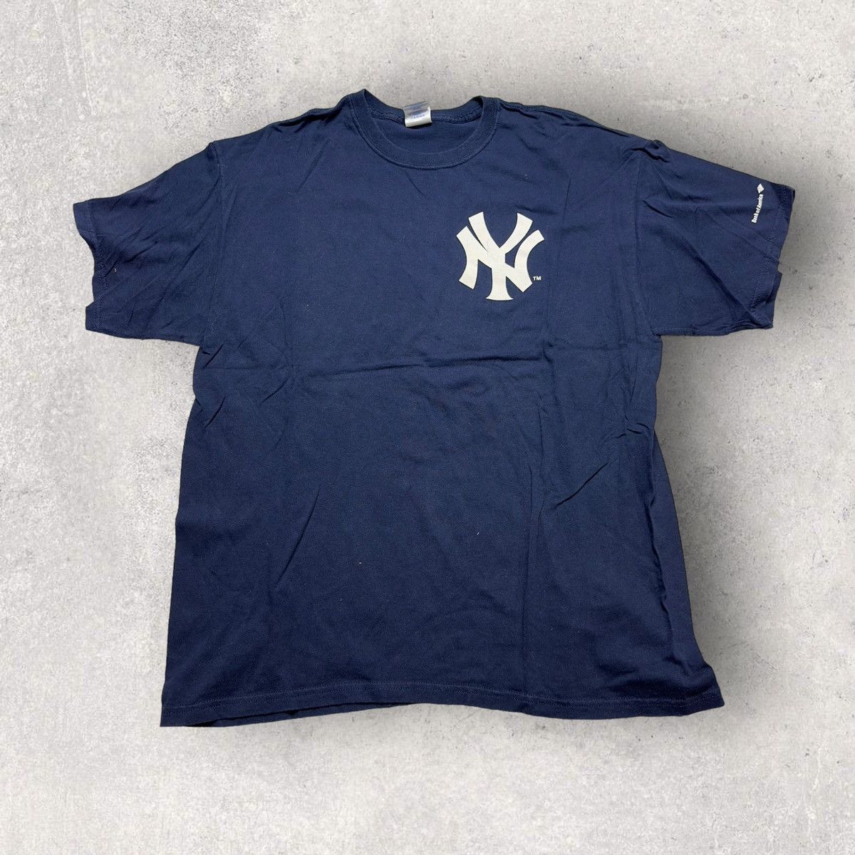 Gildan × MLB × New York Yankees New York Yankees tee Size US XL / EU 56 / 4 - 1 Thumbnail