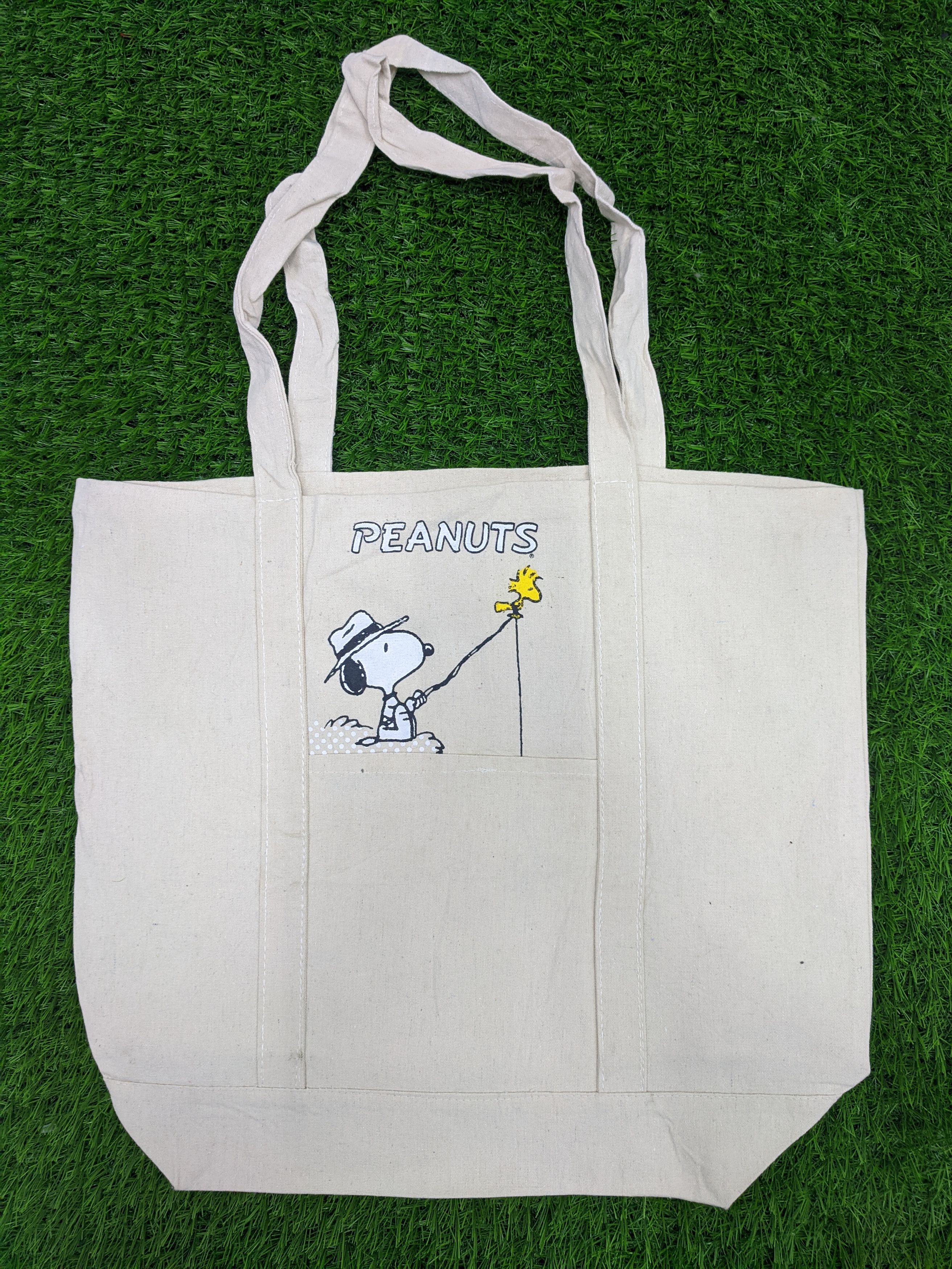 Peanuts Vintage Snoopy Peanuts Totebag Japanese Style BG0027 Size ONE SIZE - 1 Thumbnail