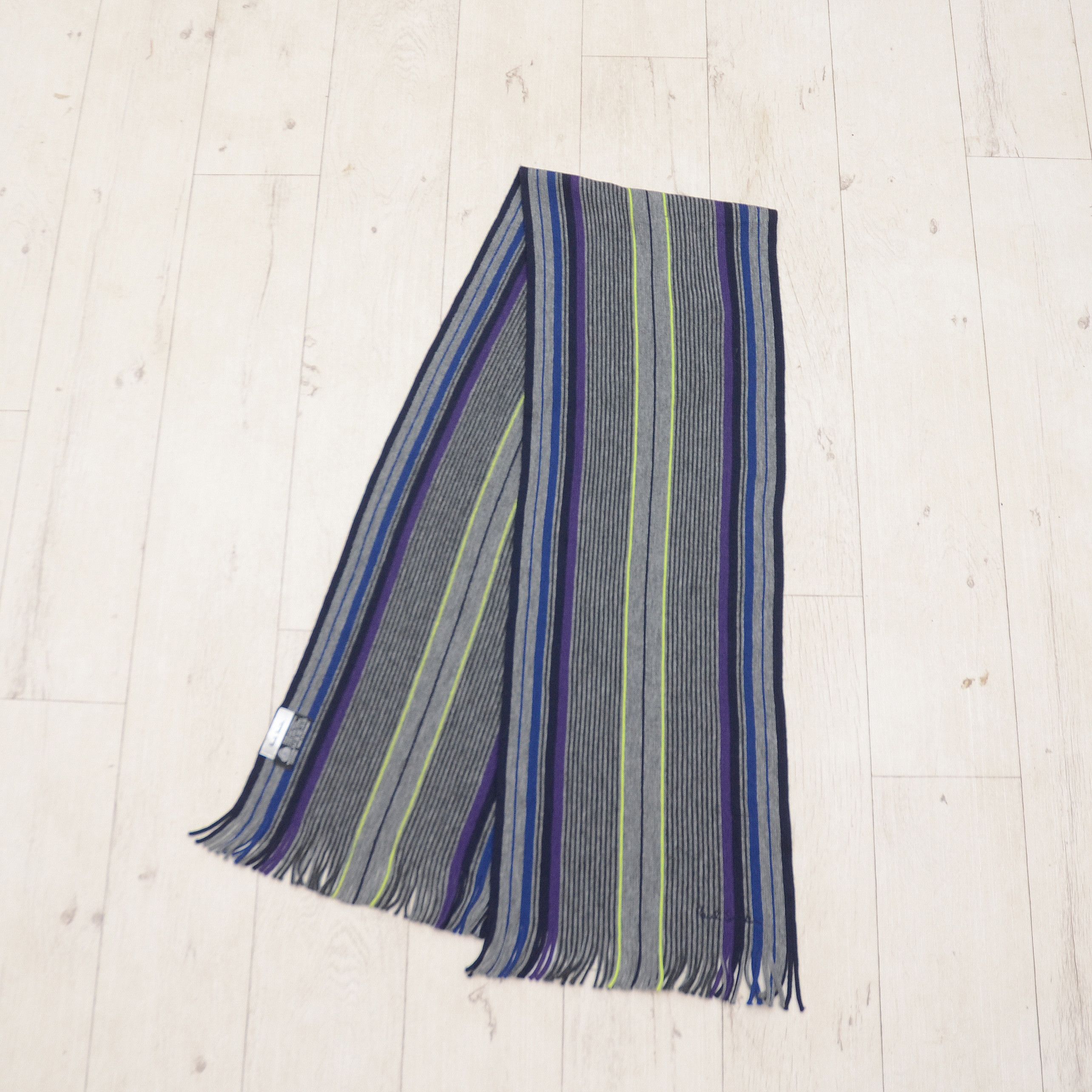 Paul Smith Paul Smith Grey Tonal Stripe Scarf 100% Wool Old Money UK Size ONE SIZE - 1 Thumbnail