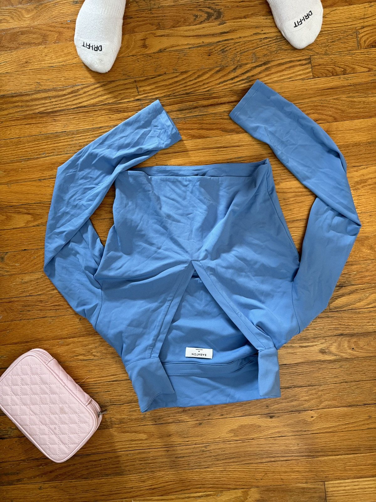 Aritzia × TNA TNA Babaton top Size M / US 6-8 / IT 42-44 - 1 Thumbnail
