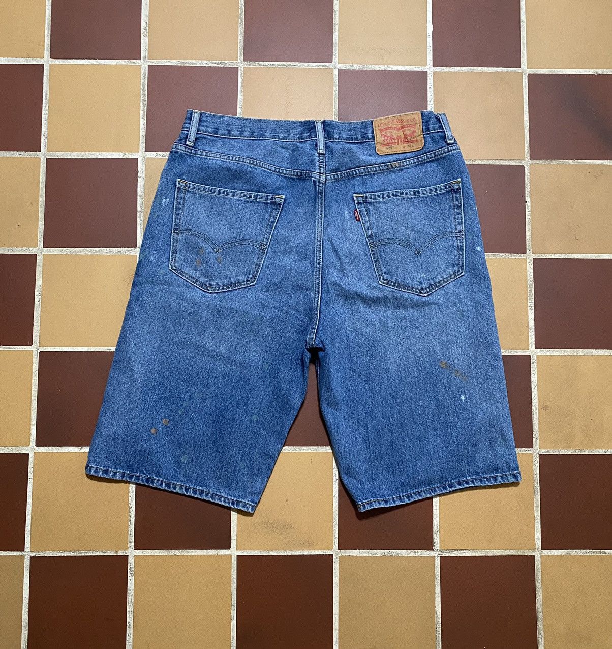 Levi's Vintage Levi’s 569 short jorts Baggy Y2K skater Size US 34 / EU 50 - 1 Thumbnail