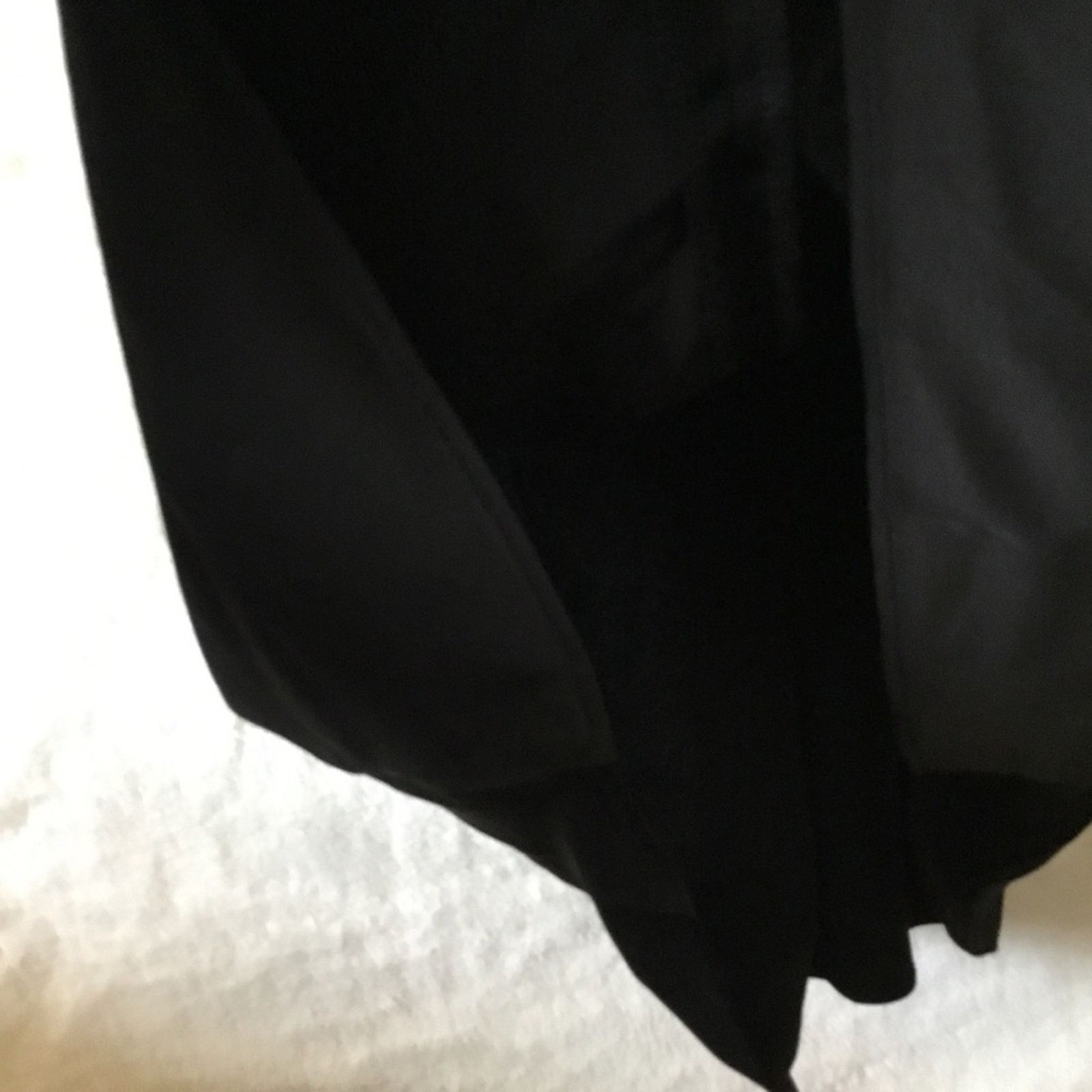 Banana Republic Banana Republic Black Twist-Front Midi Dress Size L / US 10 / IT 46 - 9 Thumbnail