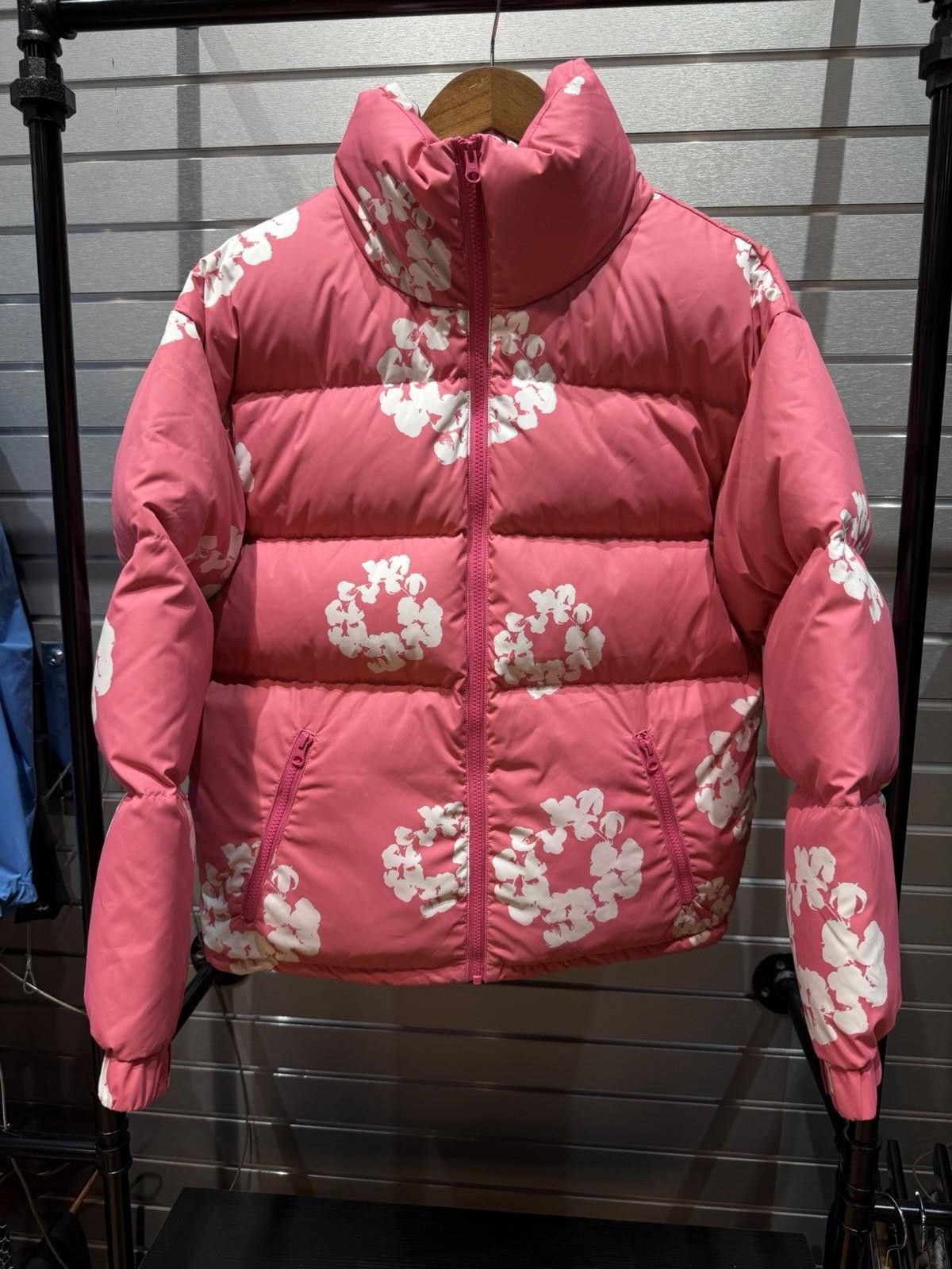 DENIM TEARS Small Cotton Wreath Puffer Jacket Denim Tears Coat New Pink Size US S / EU 44-46 / 1 - 4 Thumbnail