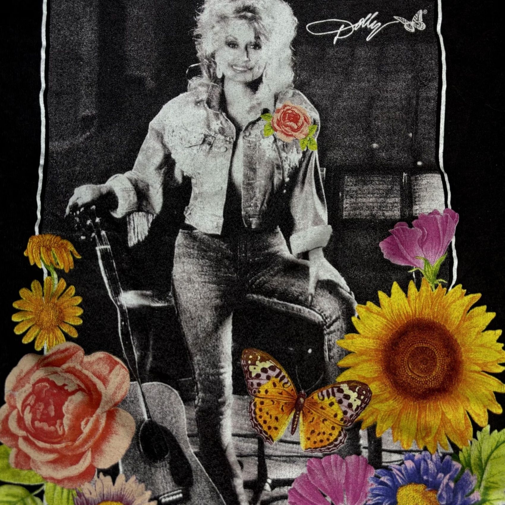 Vintage VINTAGE? No. Dolly Parton Shirt Womens Medium Black Graphic Quote Flowers Butterfly Music Size M / US 6-8 / IT 42-44 - 2 Thumbnail