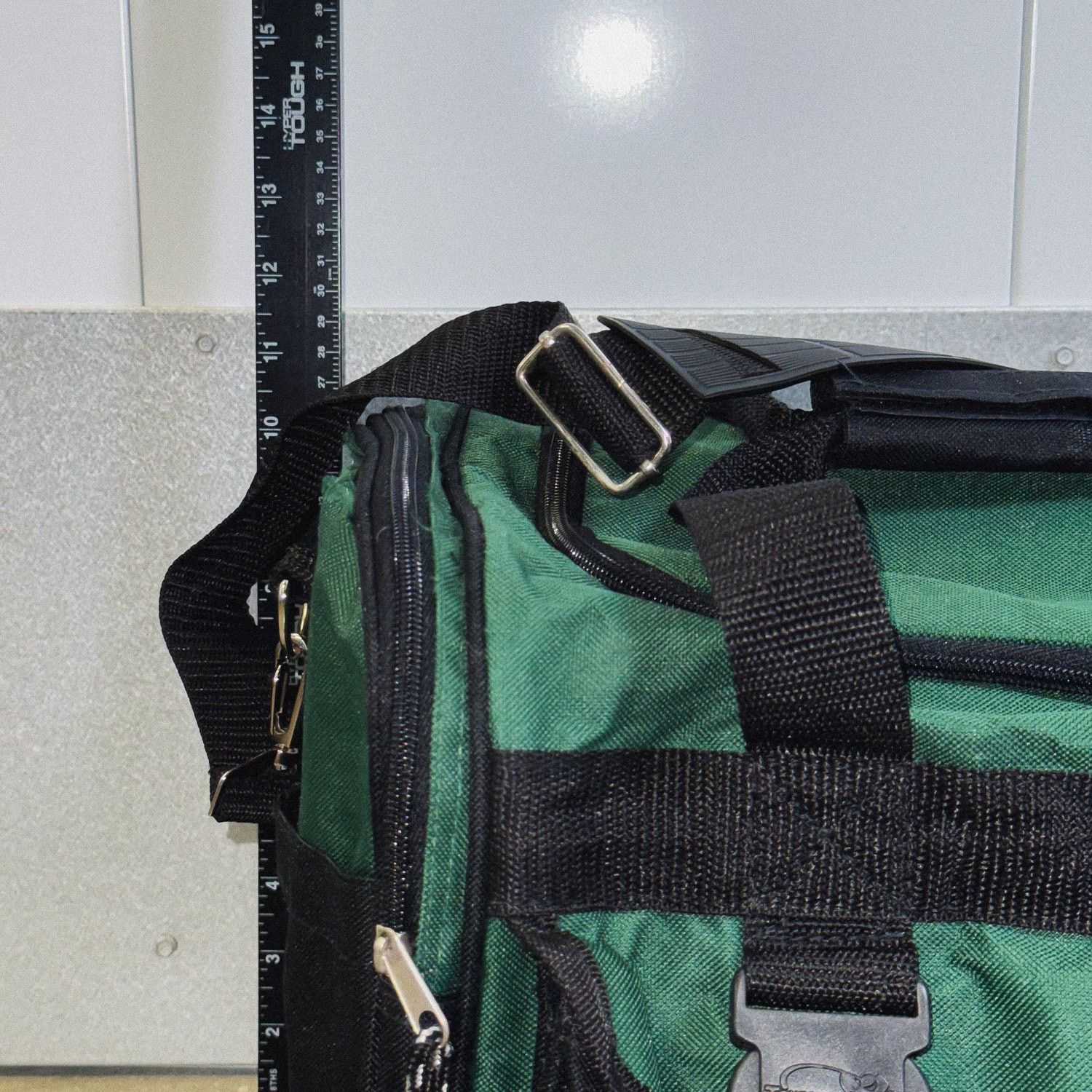 & Other Stories Vintage DARE Gear Duffel Bag Green Black Rare Anti Drug 90s Size ONE SIZE - 12 Thumbnail