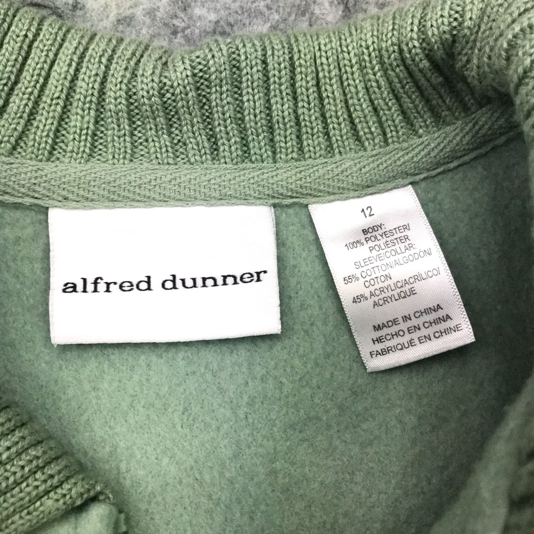 Vintage Alfred Dunner Womens Sweater Full Zip Green Floral Embroidery Size 12 - Knit, Pockets, Long Sleeve, Classic Fit, Regular Polyester Size XL / US 12-14 / IT 48-50 - 4 Thumbnail
