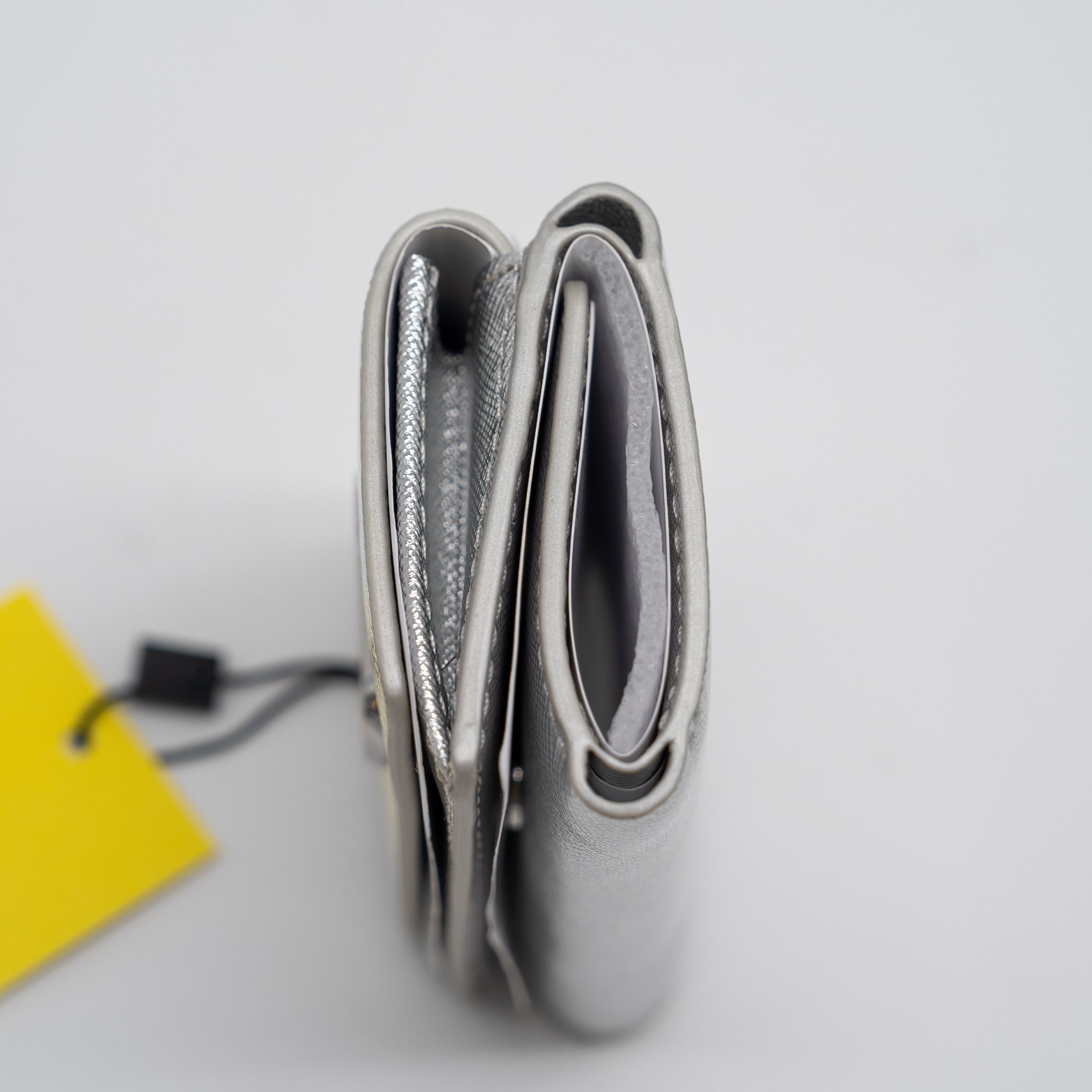 Marc Jacobs Marc Jacobs mini The Utility Snapshot Wallet Trifold Silver Size ONE SIZE - 2 Thumbnail