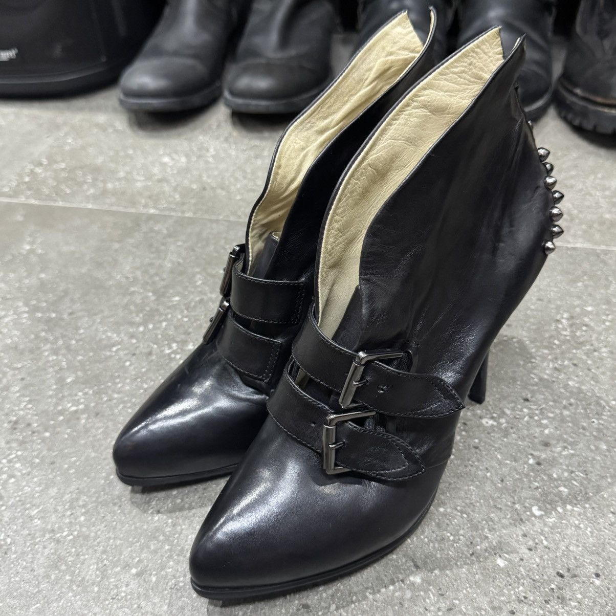 Alexander McQueen Alexander Mcqueen Leather Studded Heels Ankle Boot Size US 8 / IT 38 - 10 Thumbnail