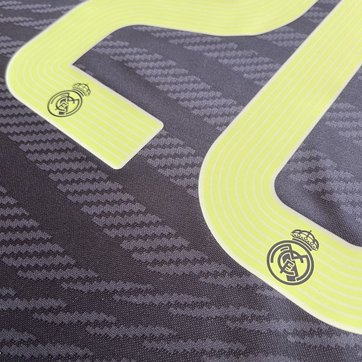 Adidas × Vintage REAL MADRID ADIDAS 2022/2023 FOOTBALL THIRD JERSEY #20 VINI Size US M / EU 48-50 / 2 - 13 Thumbnail