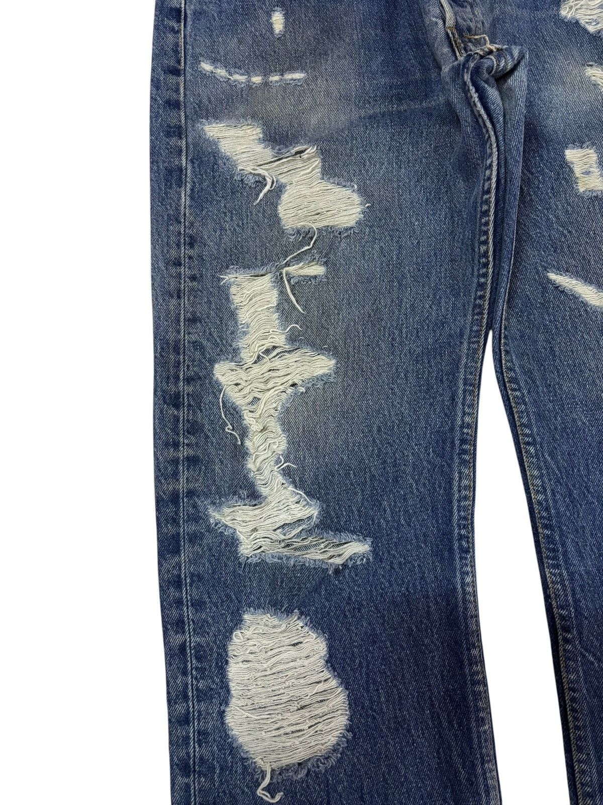 Levi's Vtg 90s Levis 501 Distressed Ripped Jeans Size US 31 - 3 Thumbnail