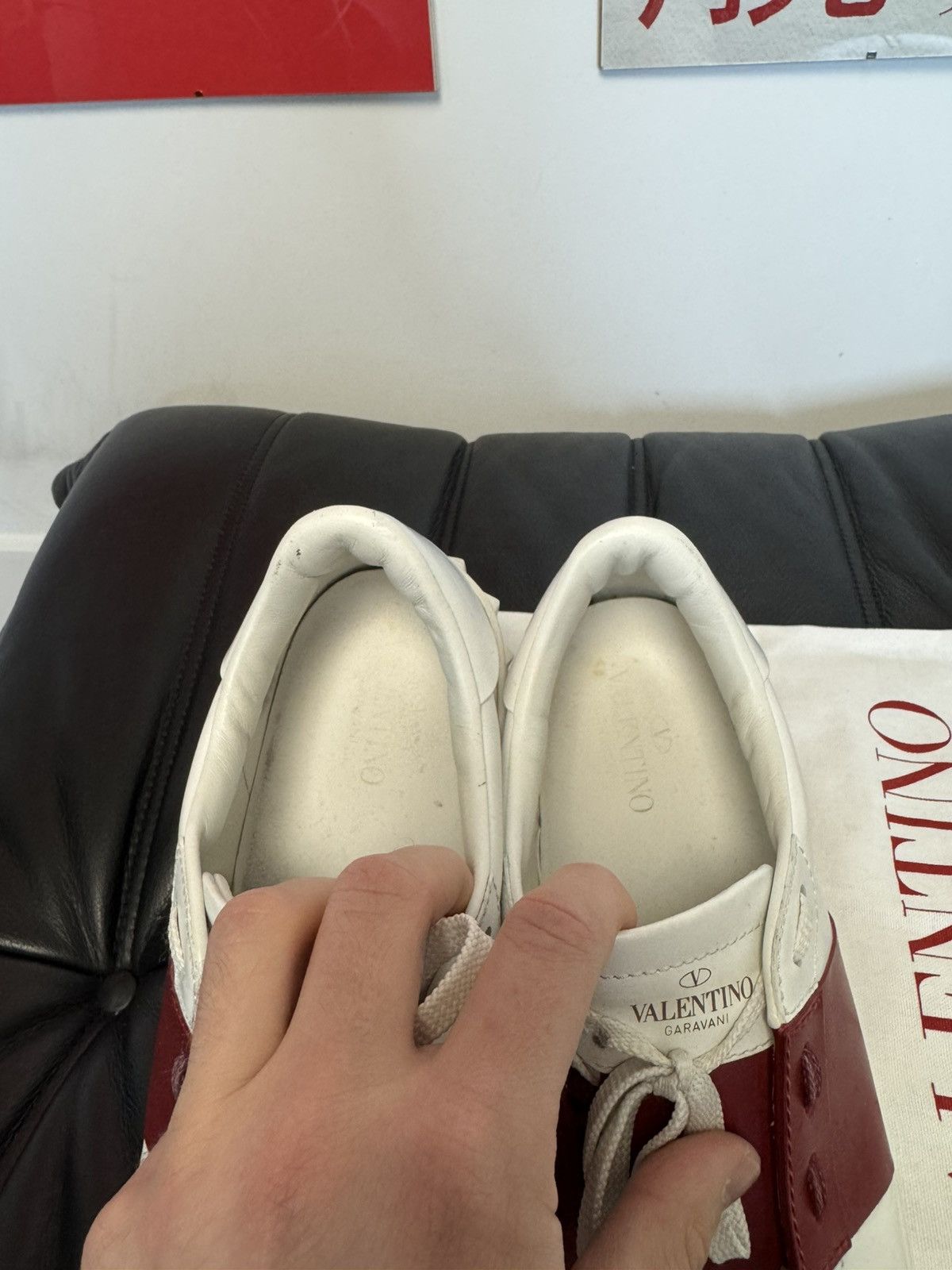 Valentino Valentino Rockstud Sneakers Designer White Red Leather Low Size US 10 / EU 43 - 7 Thumbnail