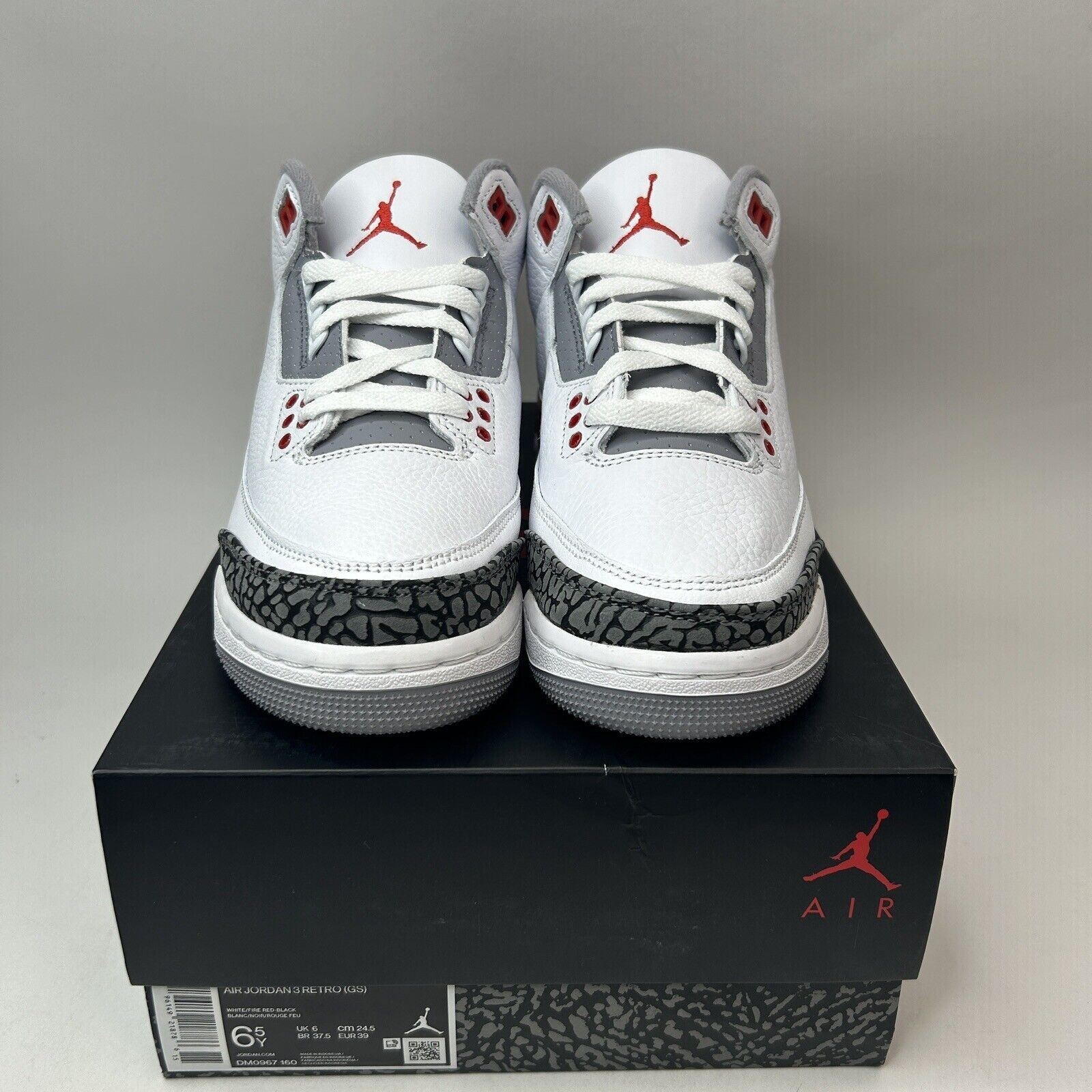 Jordan Brand Nike Air Jordan 3 Retro GS “Fire Red” 2022 Size US 8 / IT 38 - 2 Thumbnail