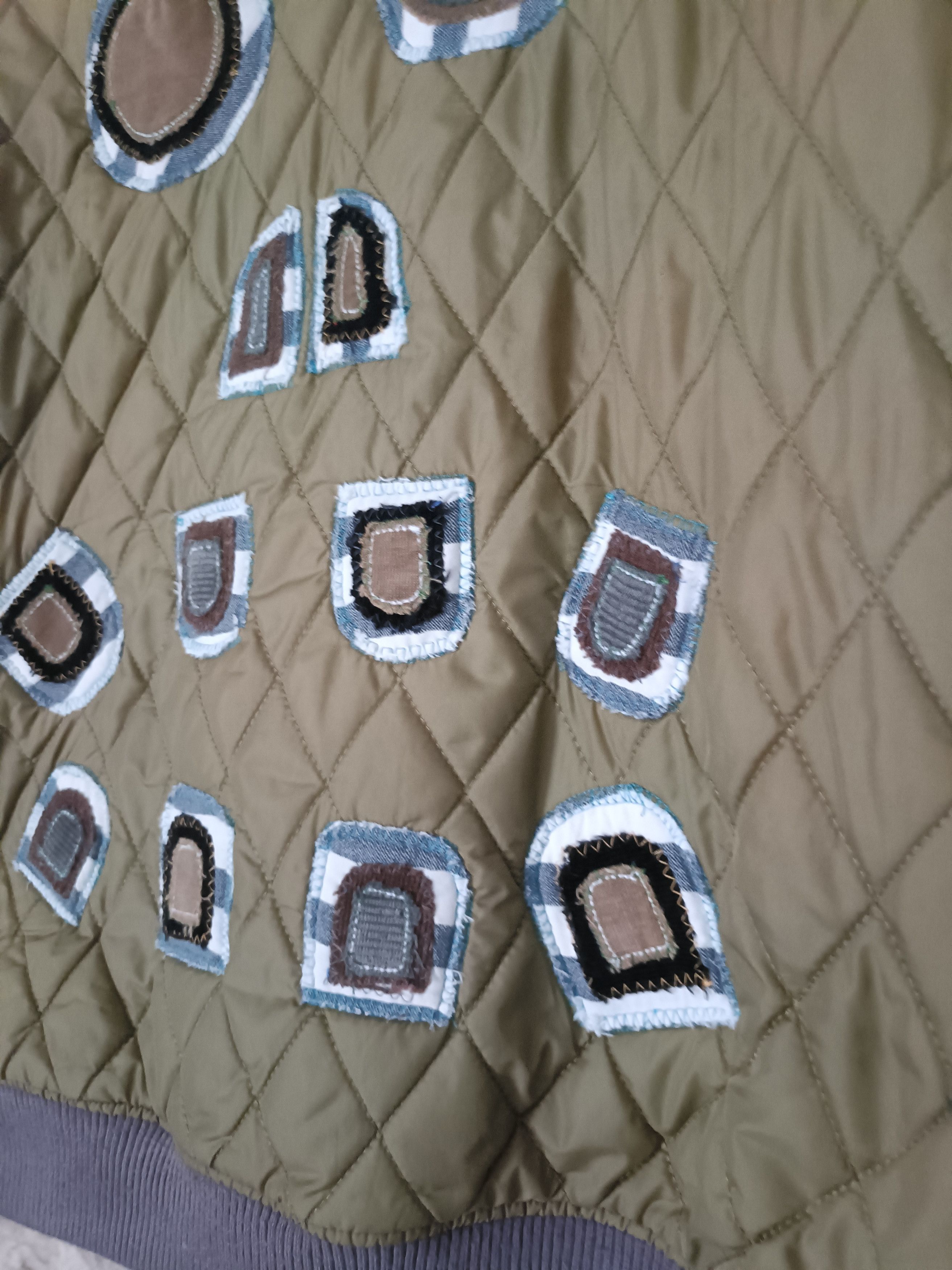Handmade Vintage reworked patches quilted bomber jacket Size US M / EU 48-50 / 2 - 8 Thumbnail