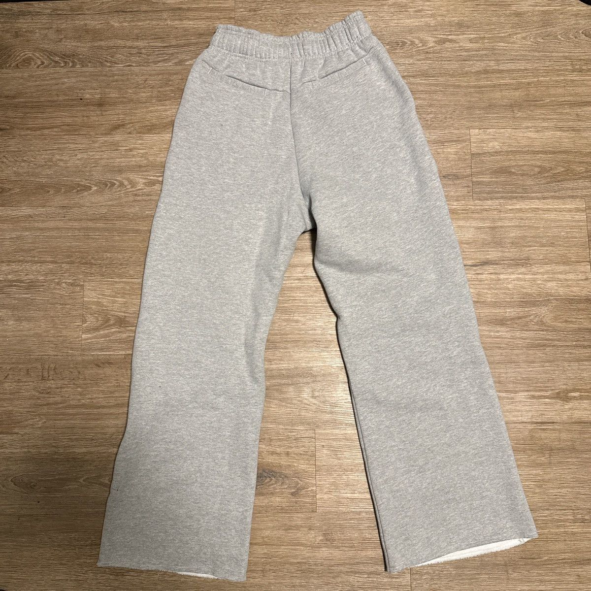 Other HAPYY MEMORIES DONT DIE (HMDD) BLANK SWEATS Size US 28 / EU 44 - 2 Thumbnail
