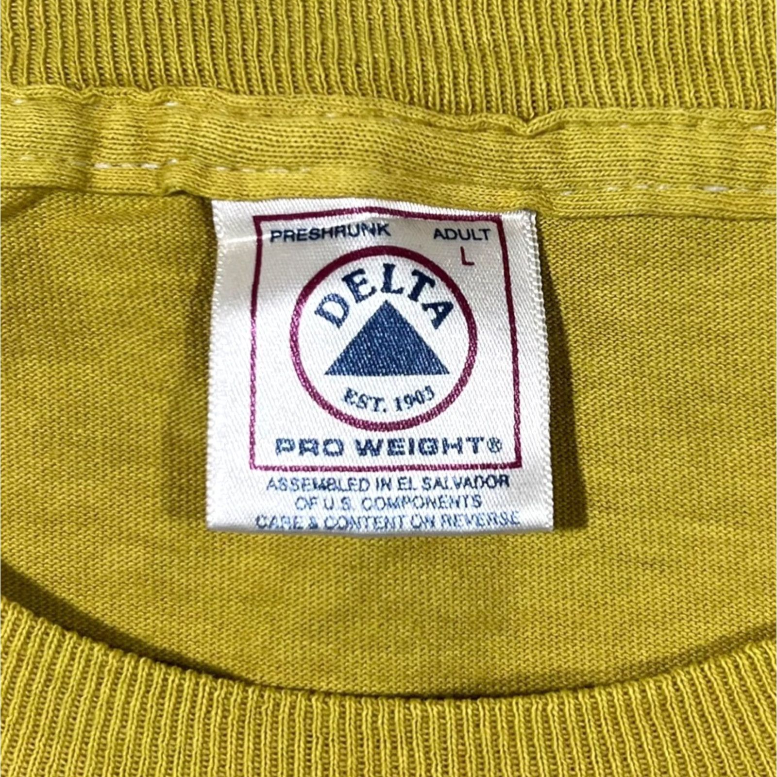 Delta VINTAGE Delta T-Shirt Men Louisvile Kentucky Souvenir 2002 Rodes City Run Yellow Mustard Large Size US L / EU 52-54 / 3 - 3 Thumbnail