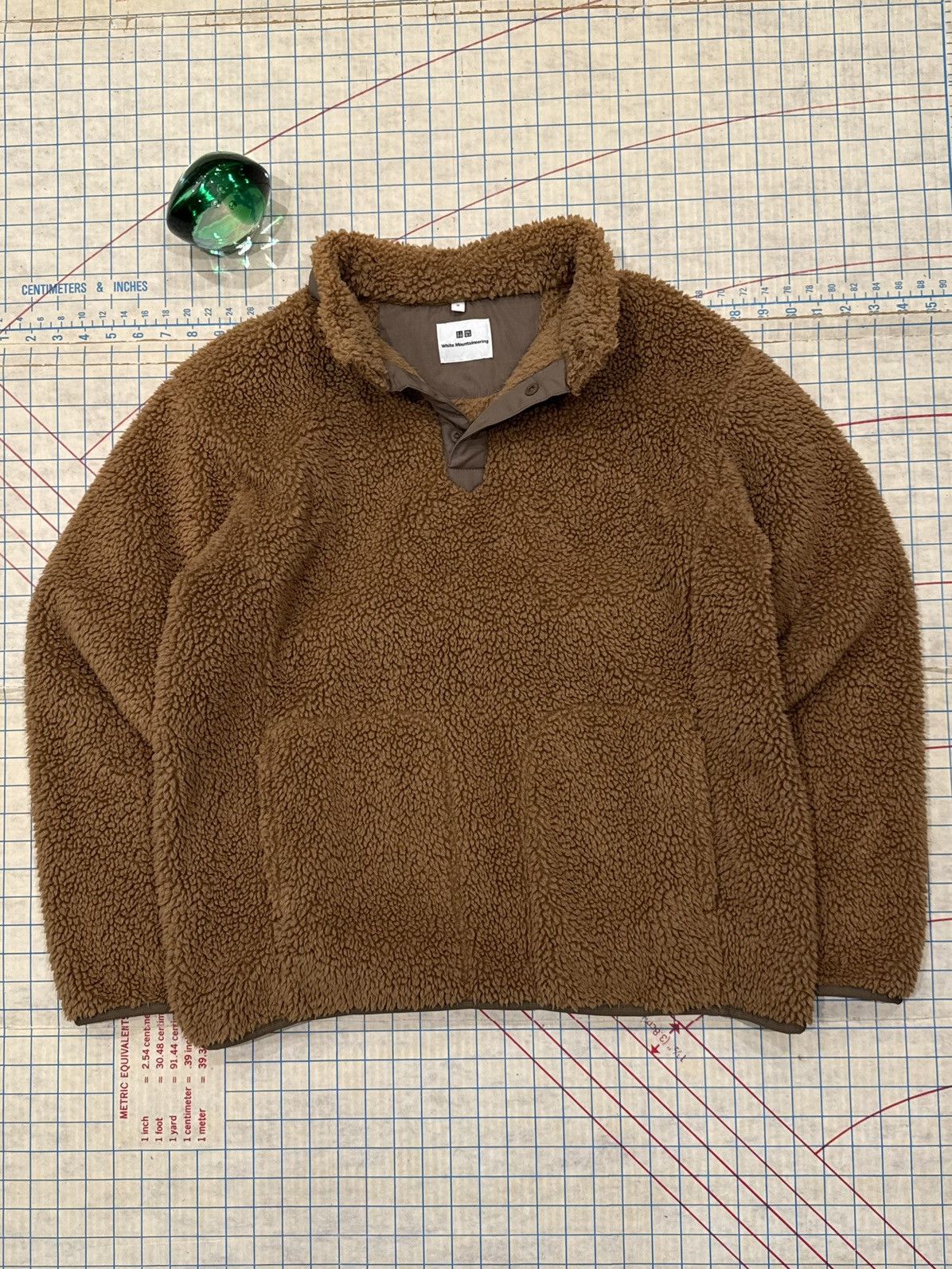 Uniqlo × White Mountaineering Uniqlo x White Mountaineering Snap Fleece Brown Size Medium Size US M / EU 48-50 / 2 - 1 Thumbnail
