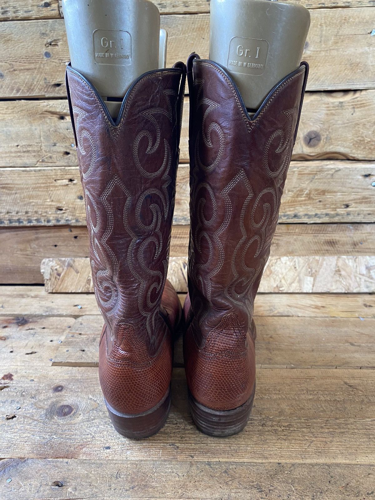 Lucchese × Vintage Lucchese brown leather western boots exotic skin, lizard sz8 Size US 8 / IT 38 - 9 Thumbnail