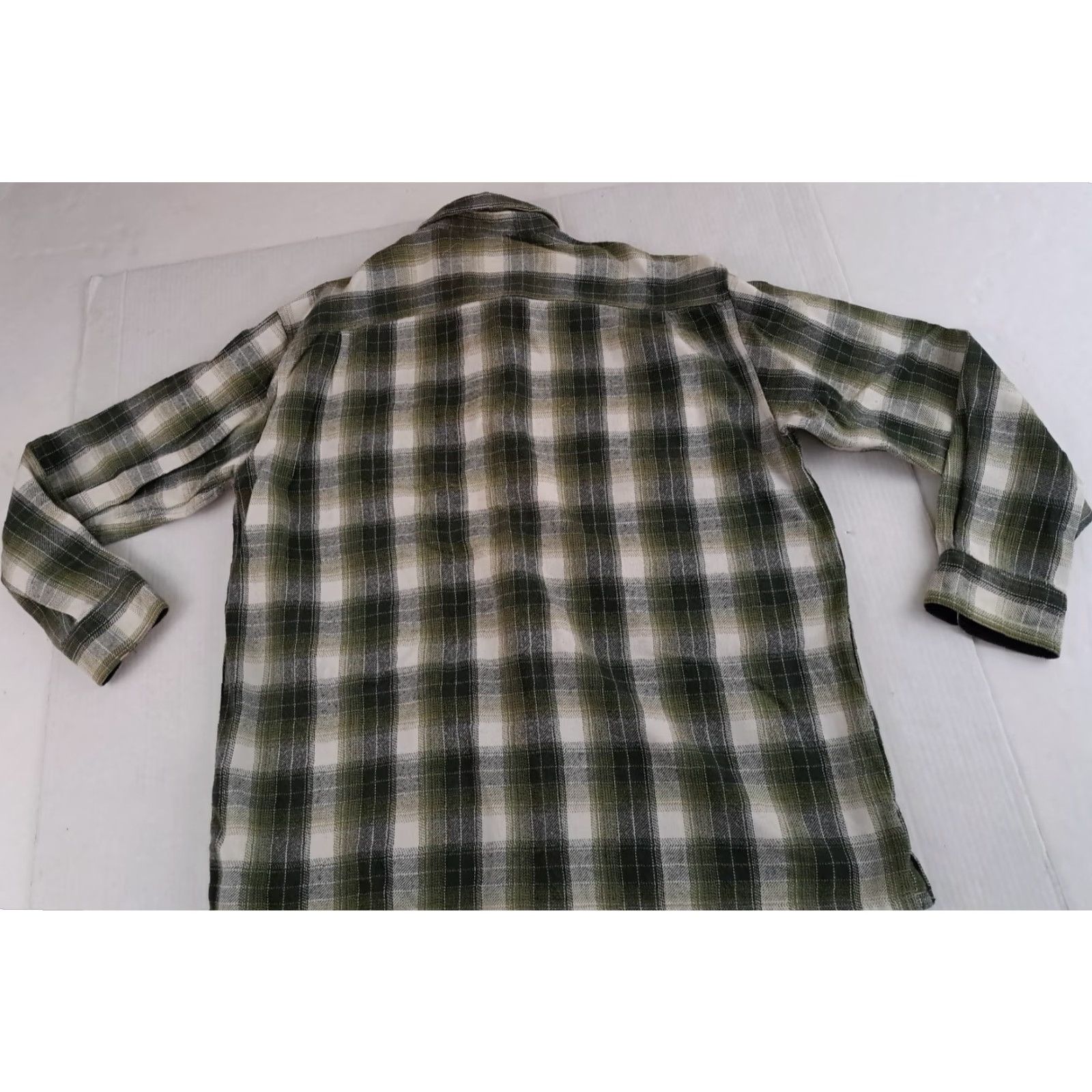 Vintage VINTAGE St. Johns Bay Shirt Flannel Plaid Button-Up XL Green Unisex Adults Long Sleeve Casual Pocketed Heavyweight Size XL / US 12-14 / IT 48-50 - 4 Thumbnail