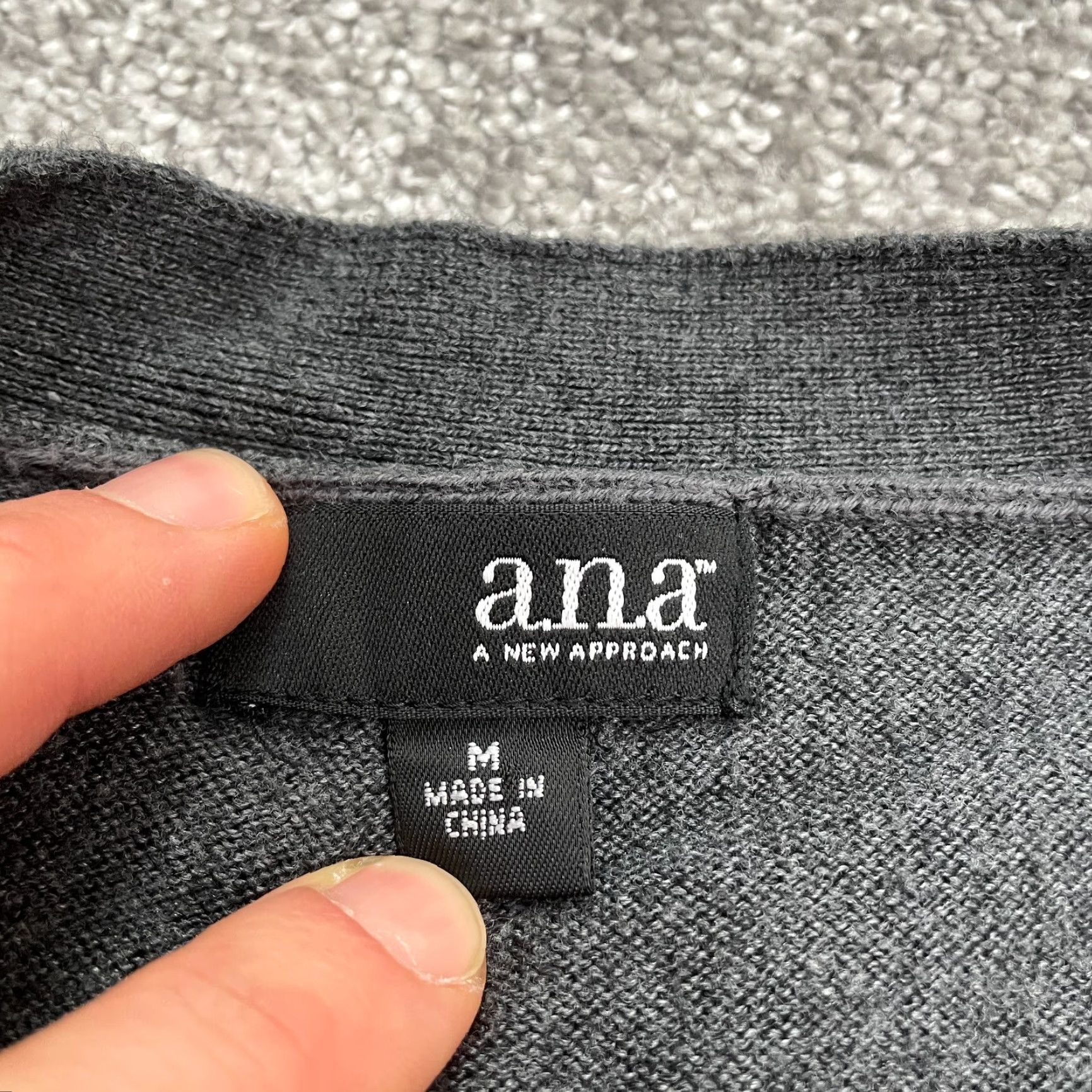 Vintage A New Approach Cardigan Women M Gray Knit Sequin Pocket Lightweight Breathable Cotton Modal Button Long Sleeve Designer Classic Womens Size M / US 6-8 / IT 42-44 - 4 Thumbnail
