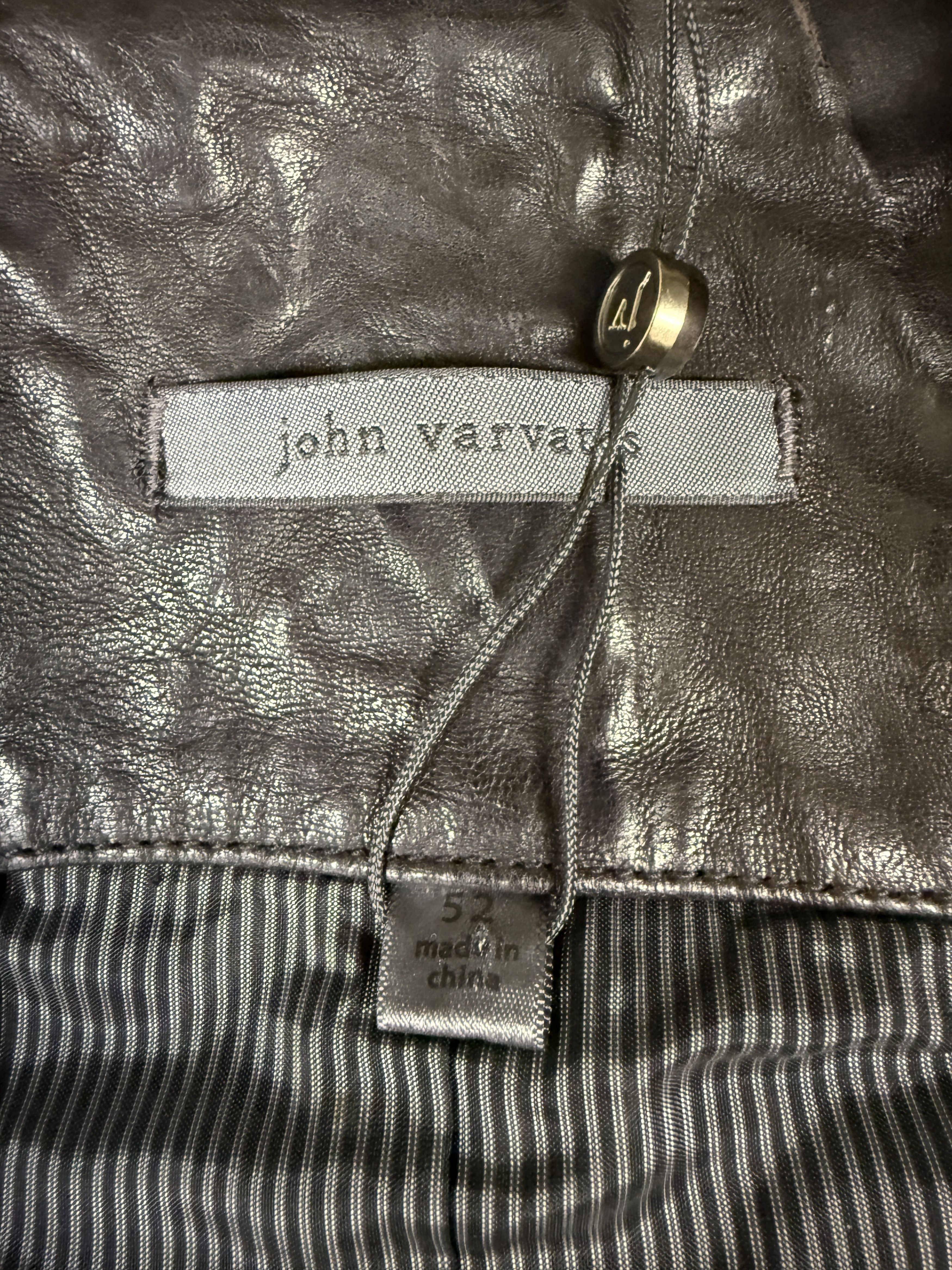 John Varvatos $2k John Varvatos Crinkle Leather Jacket w studded metal Size US L / EU 52-54 / 3 - 3 Thumbnail