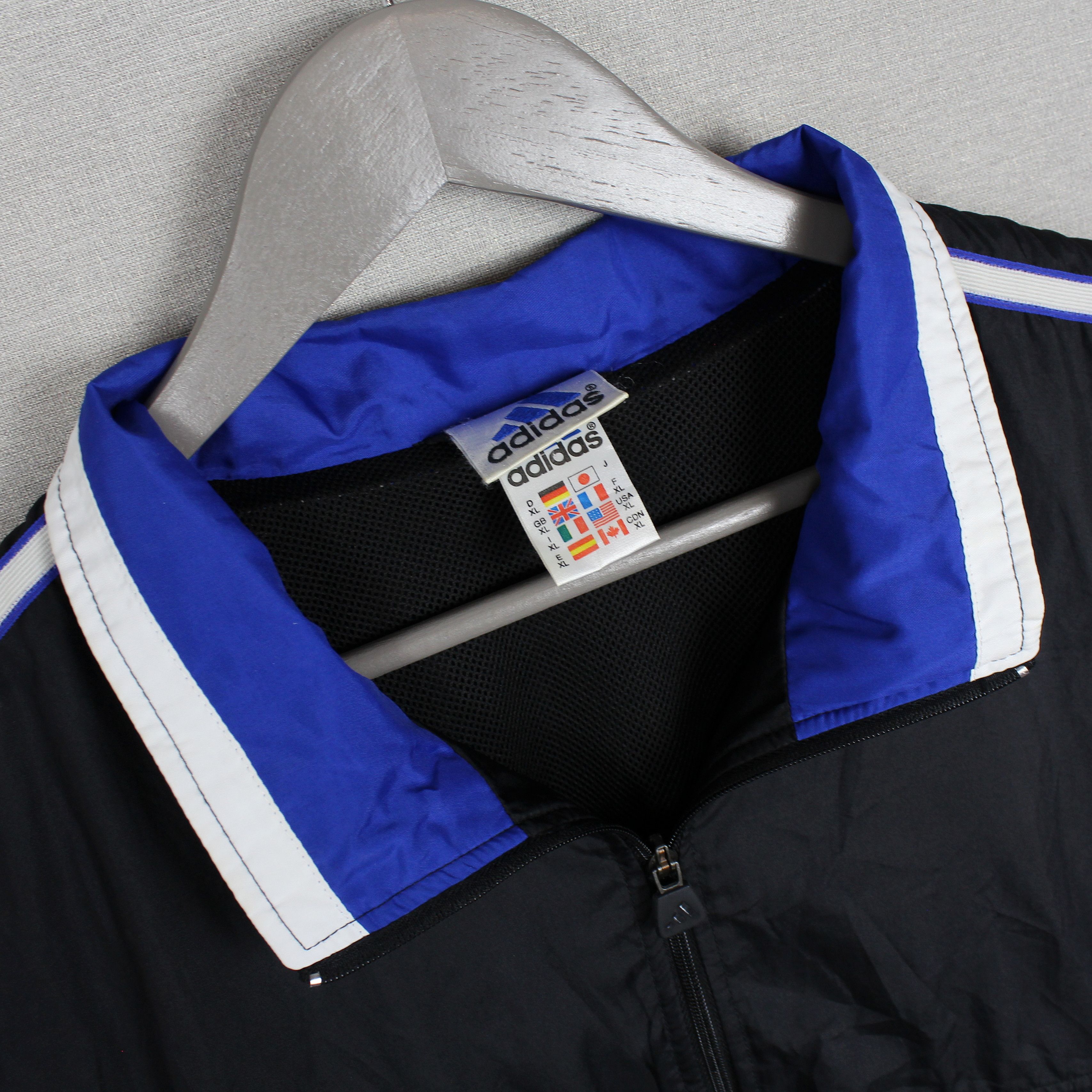Adidas Adidas Tracksuit Jacket Windbreaker 99Y Size XL Size US XL / EU 56 / 4 - 9 Thumbnail