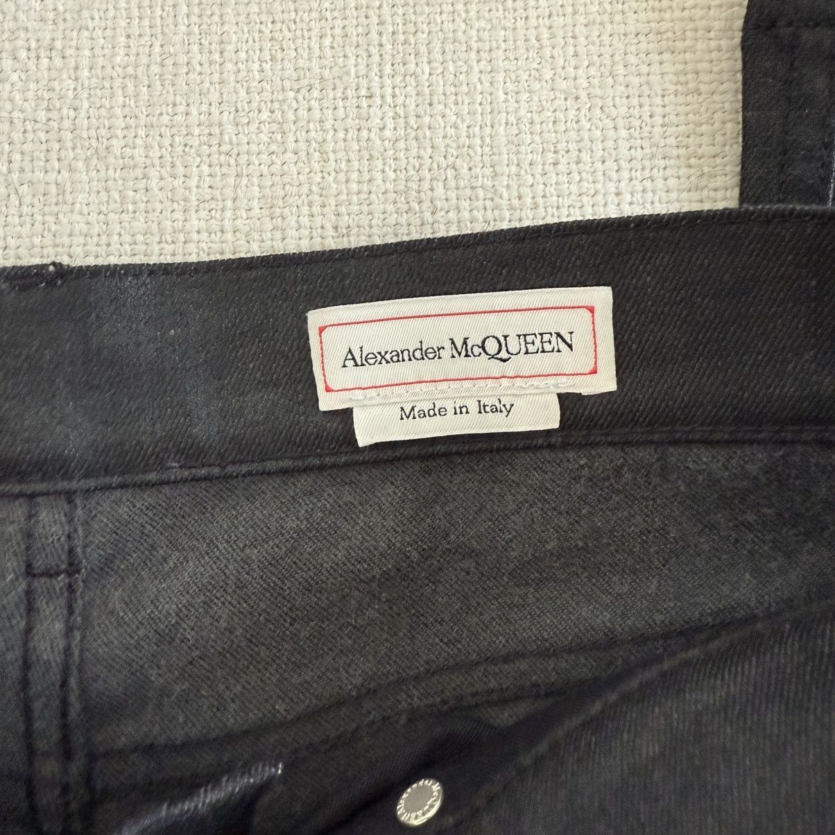 Alexander McQueen Alexander Mcqueen Wax Straight Leg Jeans Size US 40 / EU 56 - 2 Thumbnail