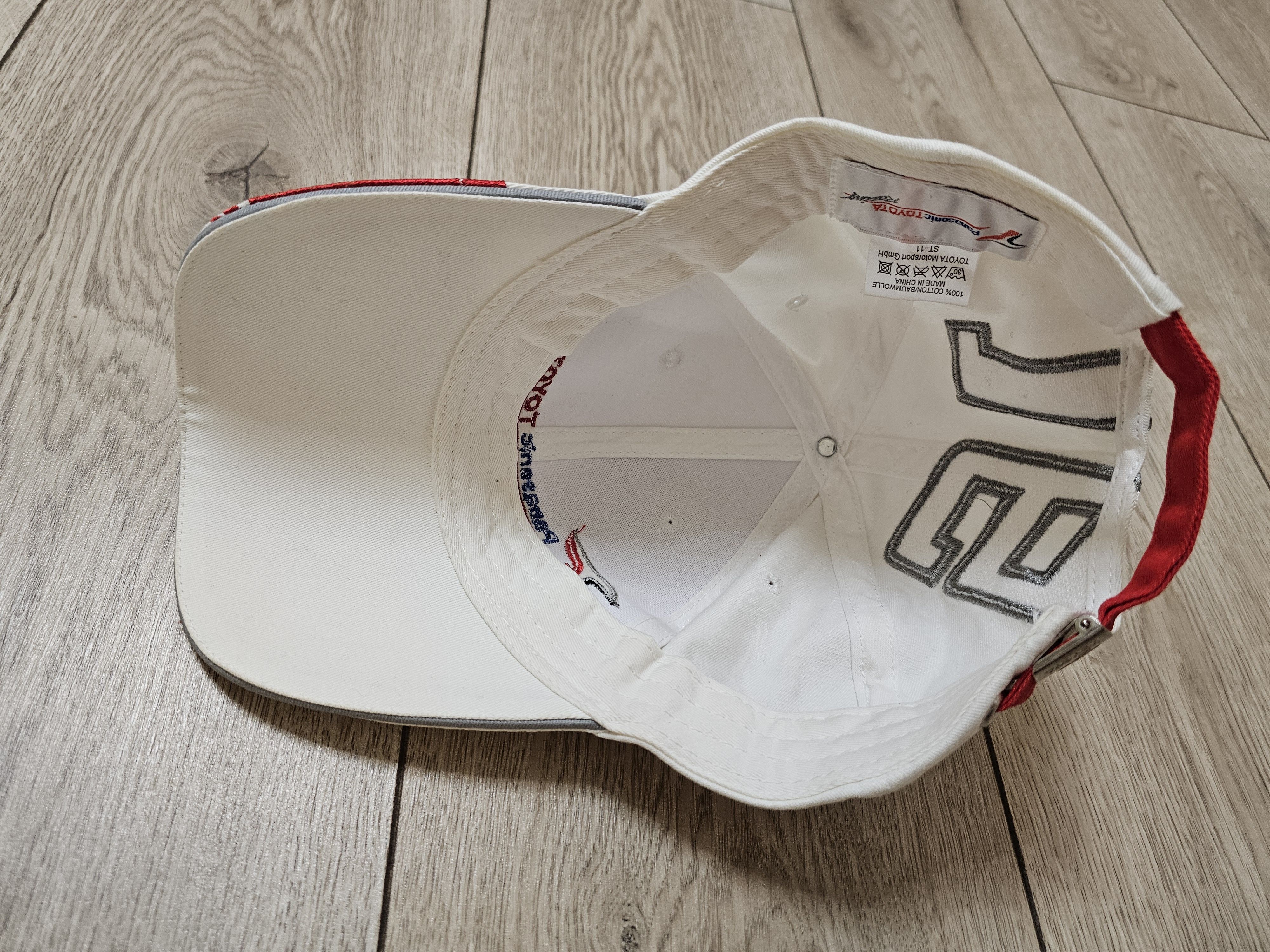 Formula 1 TOYOTA PANASONIC RACING VINTAGE CAP F1 TEAM TOYOTA WHITE CAP Size ONE SIZE - 3 Thumbnail