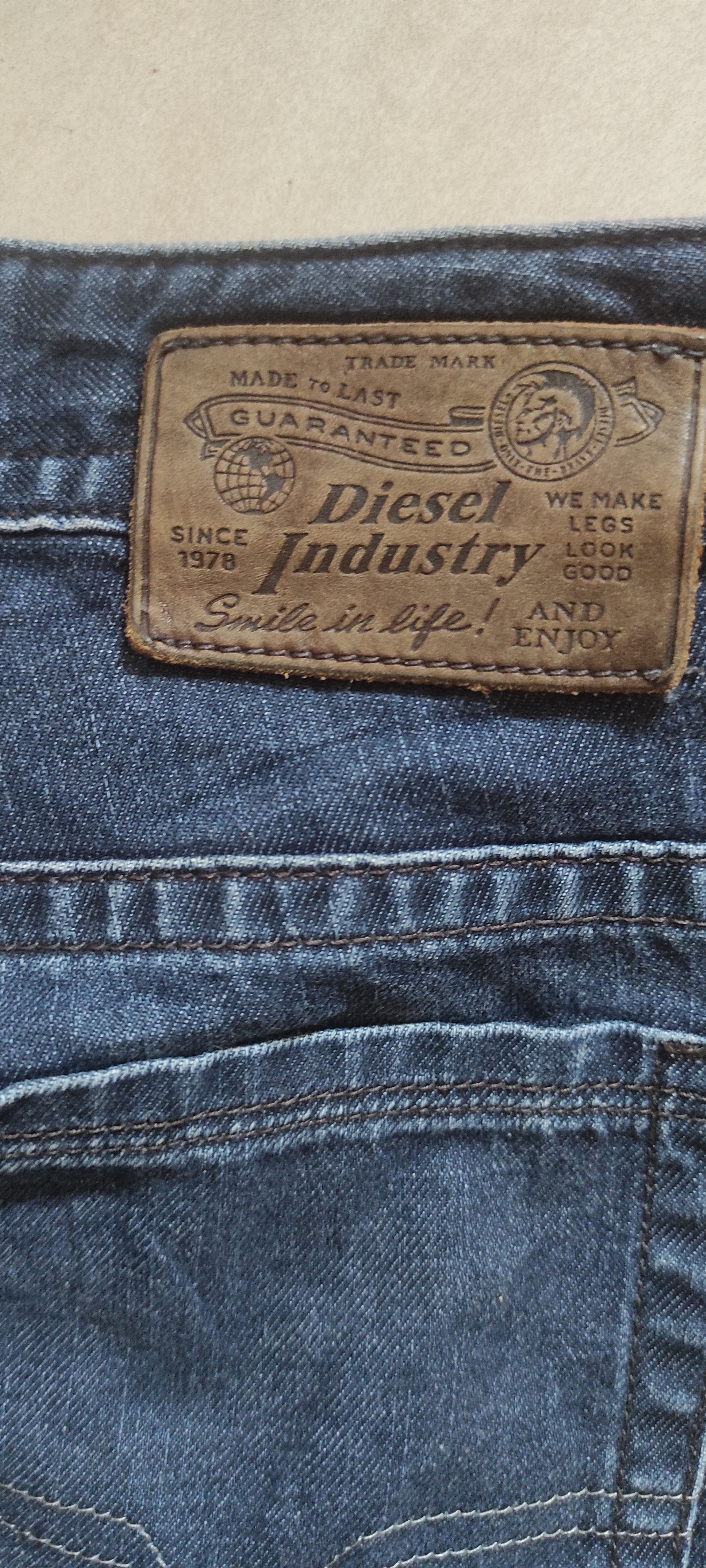 Diesel Diesel Men Distressed Denim shorts Slim Skinny Size 33 Size US 33 - 12 Thumbnail