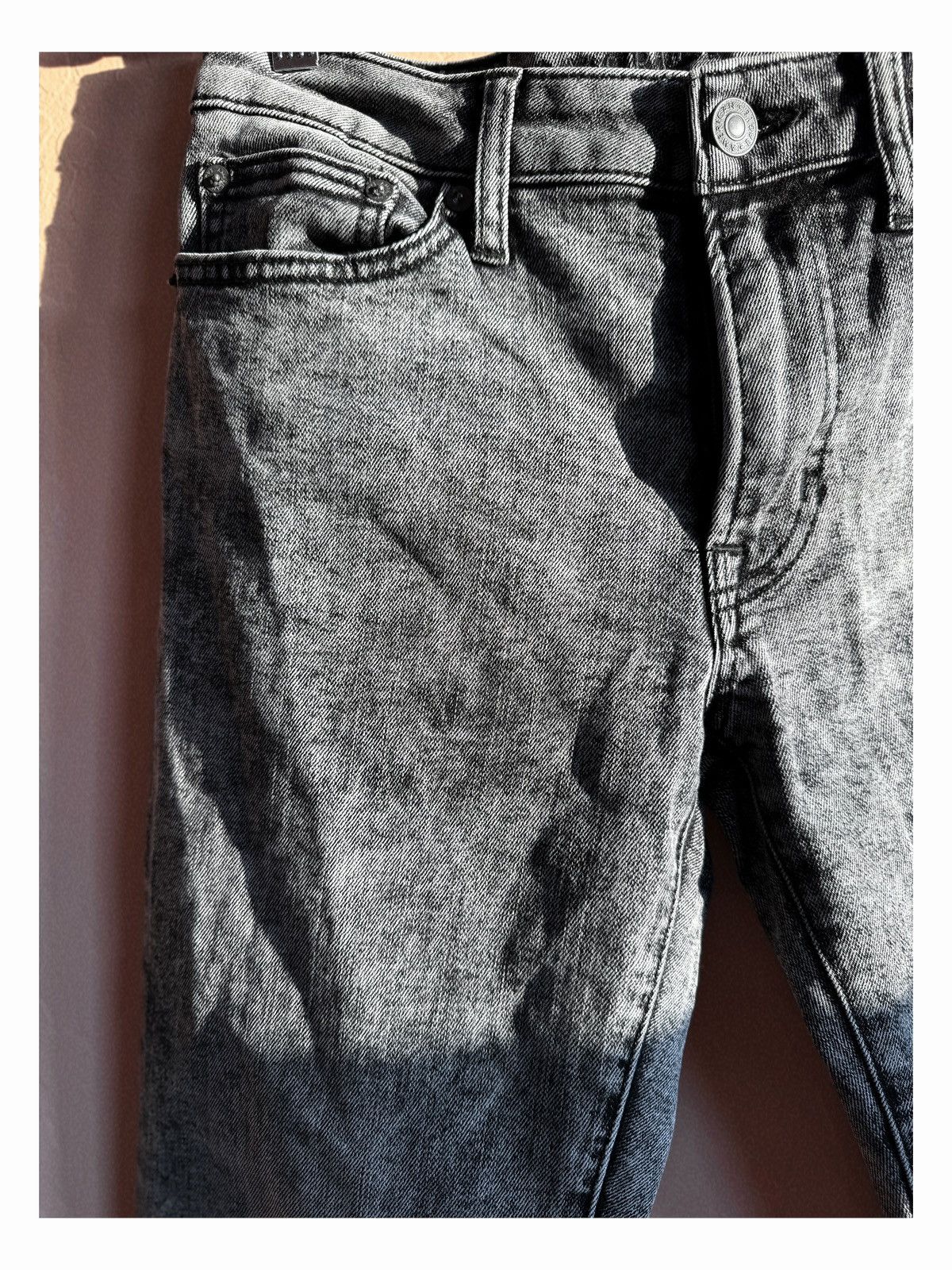 American Eagle Outfitters American Eagle Flex Skinny Jeans – Acid Wash Gray Size US 29 - 3 Thumbnail