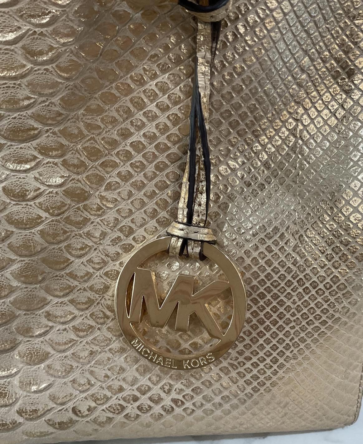 Michael Kors Gold Michael Kors bag Size ONE SIZE - 6 Thumbnail