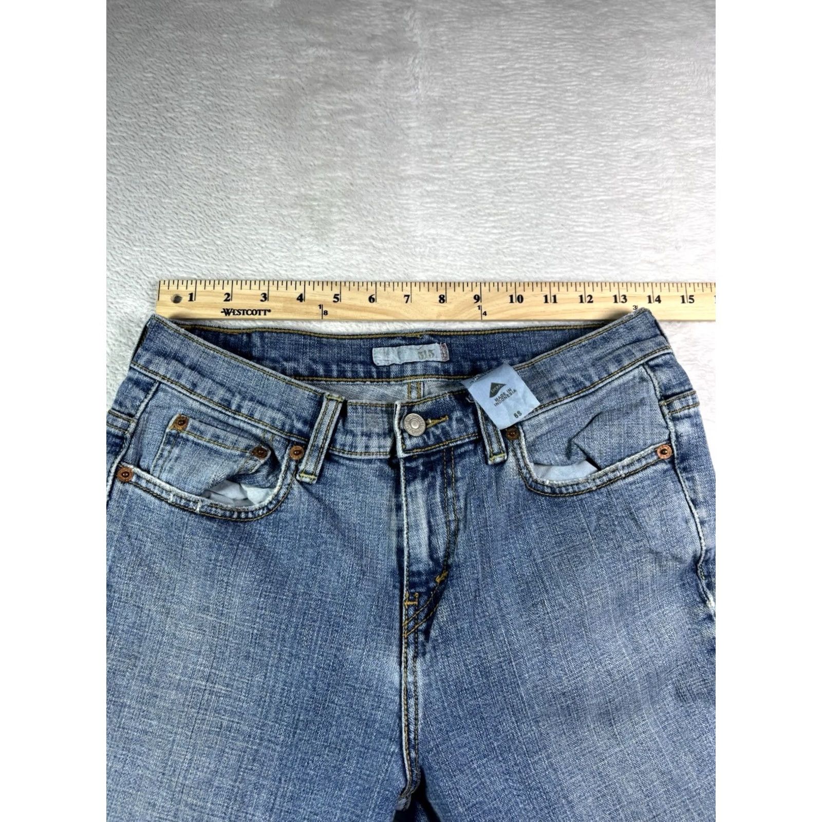 Levi's VINTAGE Levi's 515 Jeans Women's Size 6 Bootscut Blue Medium Wash Denim Flare 90s Size 28" / US 6 / IT 42 - 7 Thumbnail